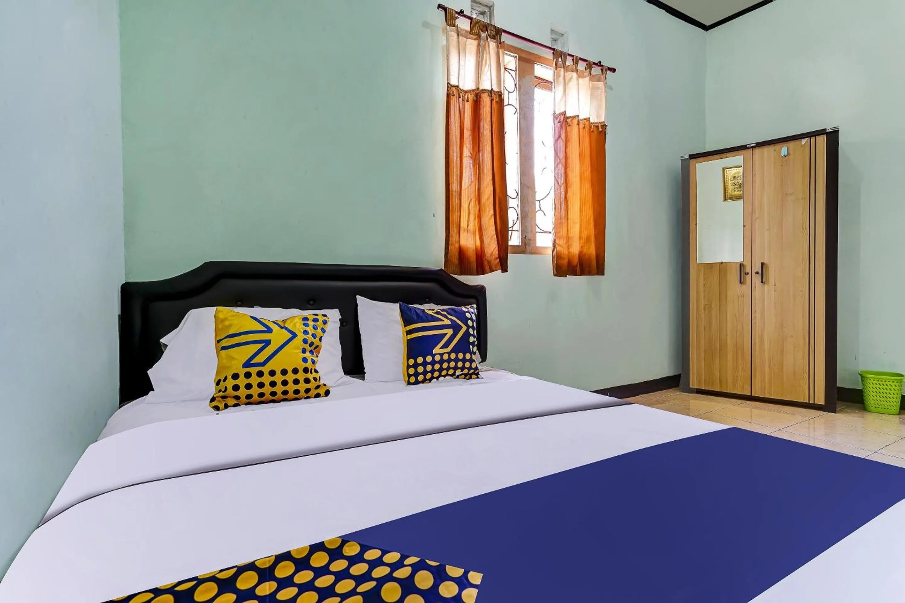 Bedroom in SPOT ON 91159 Kost Putrana Syariah