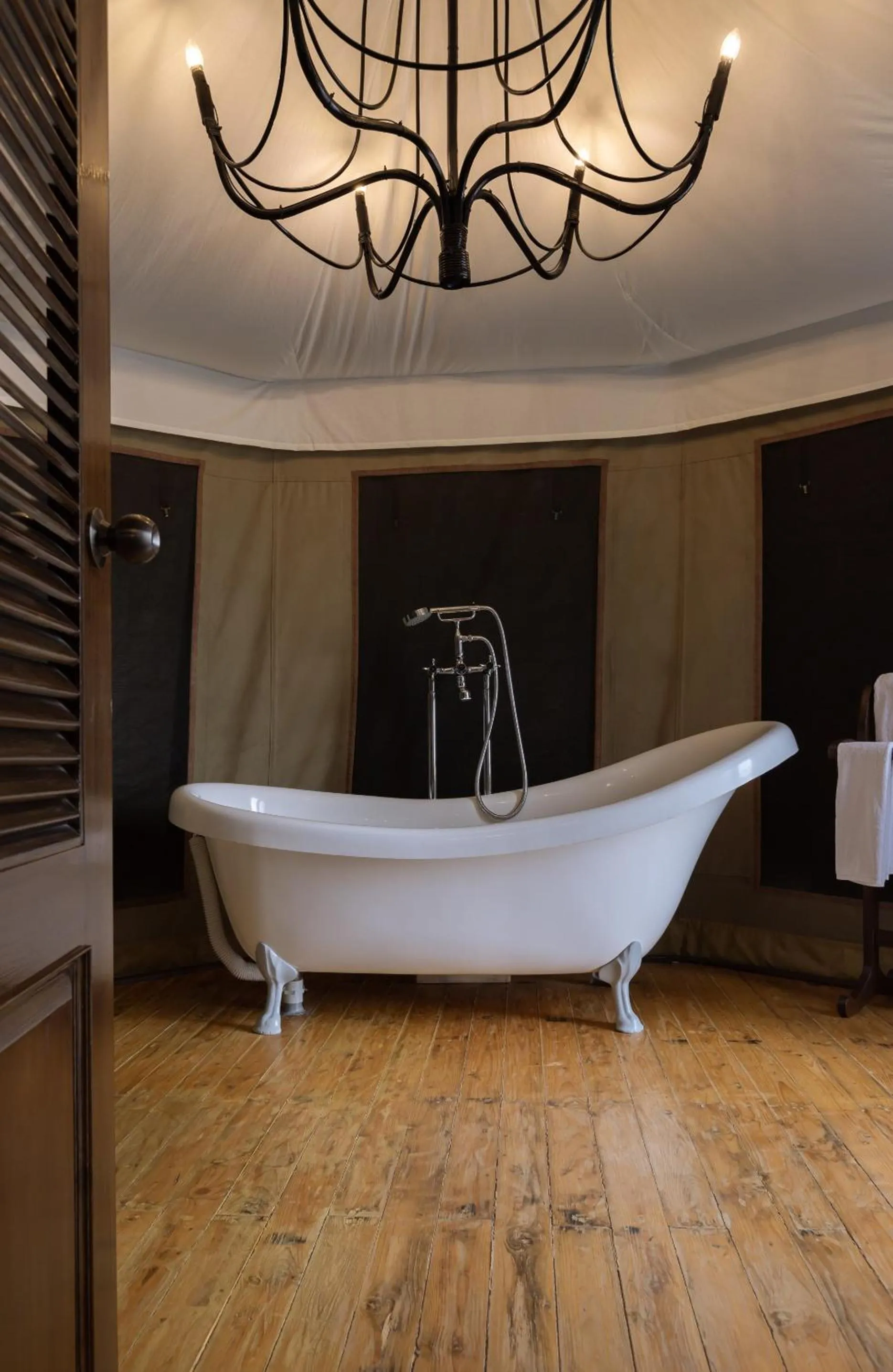 Bathroom in The Alampara Resort - Luxury Boutique Glamping & Water sports