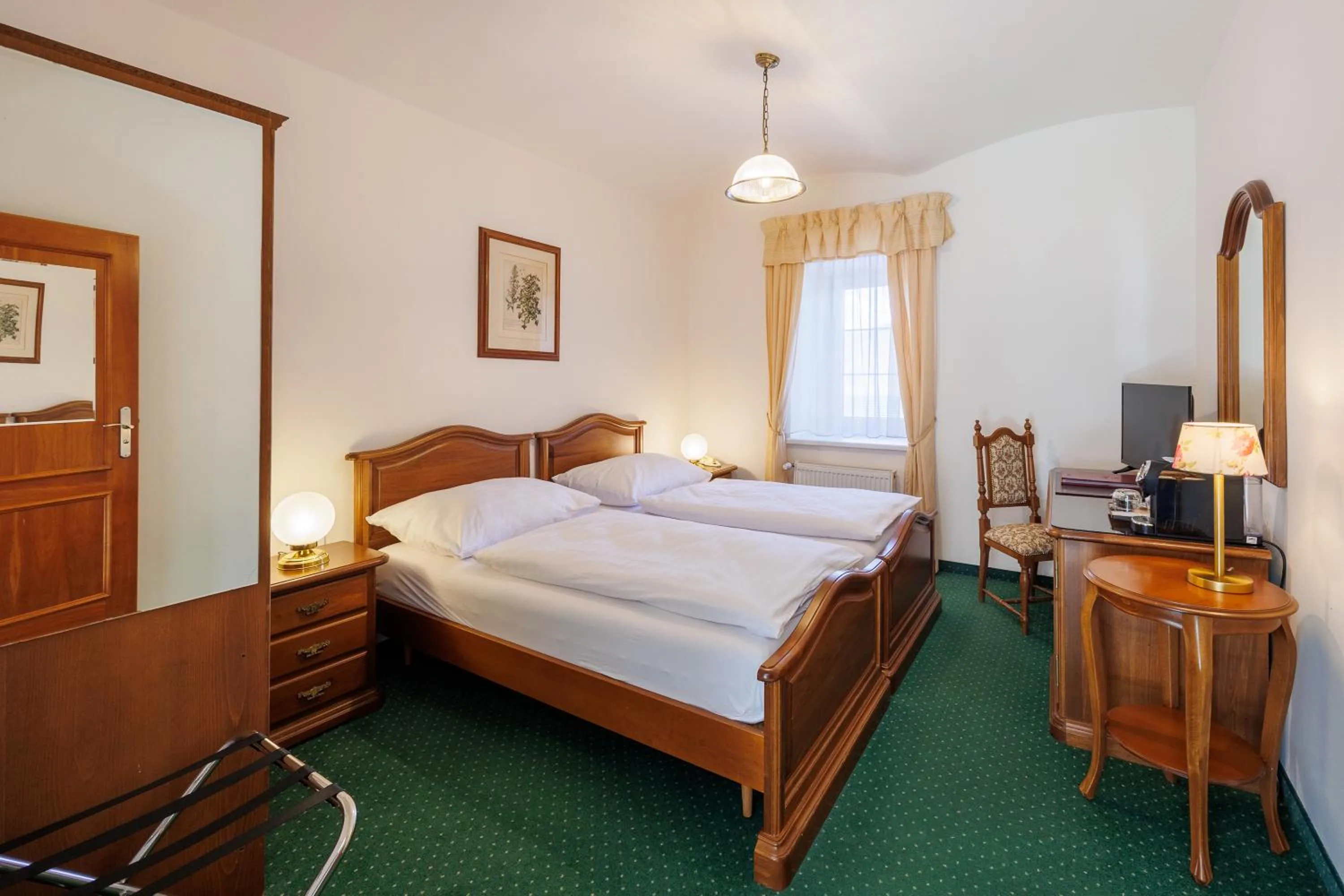 Photo of the whole room, Bed in Hotel U Zámečku Cihelny