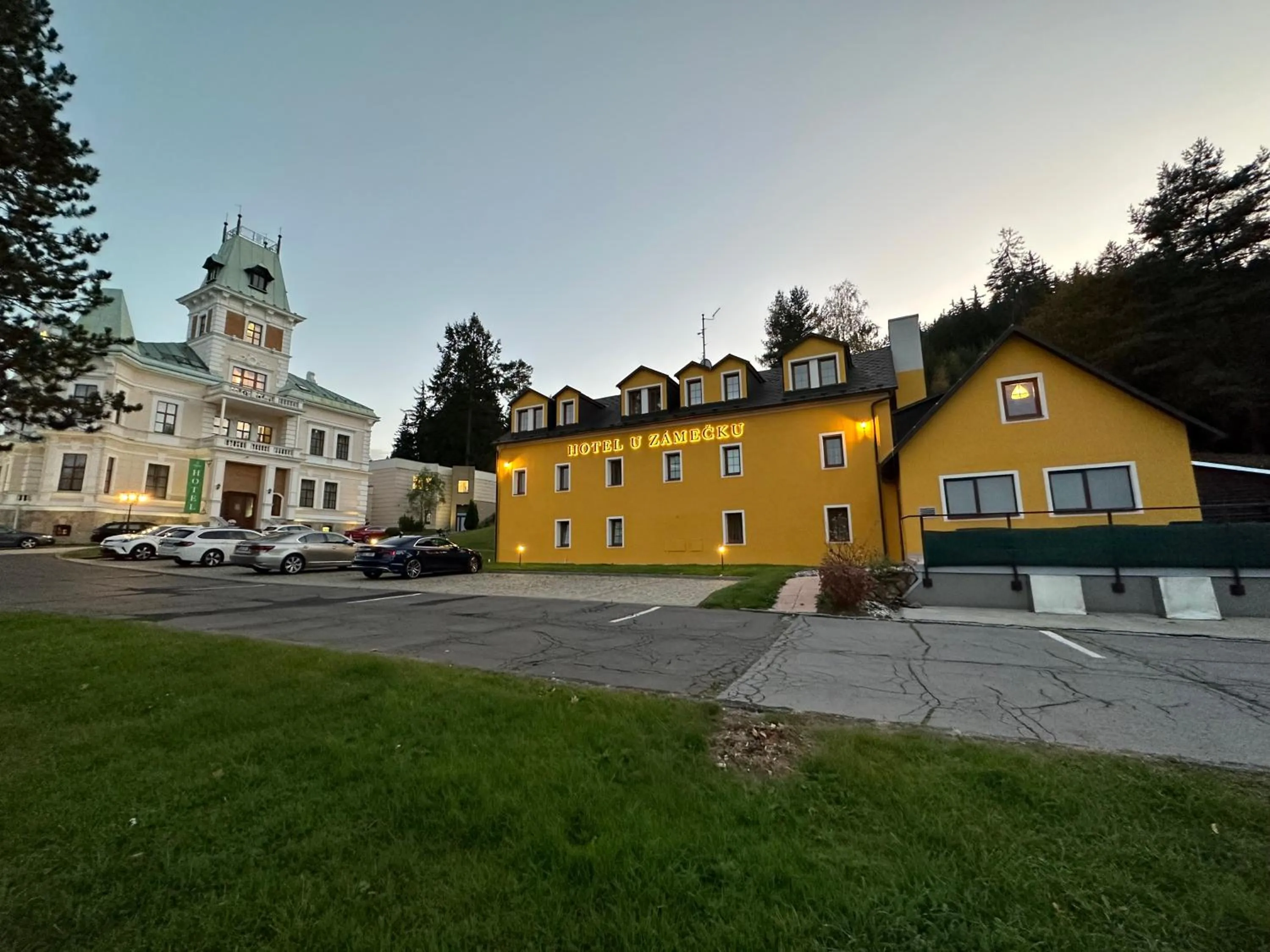 Property building in Hotel U Zámečku Cihelny