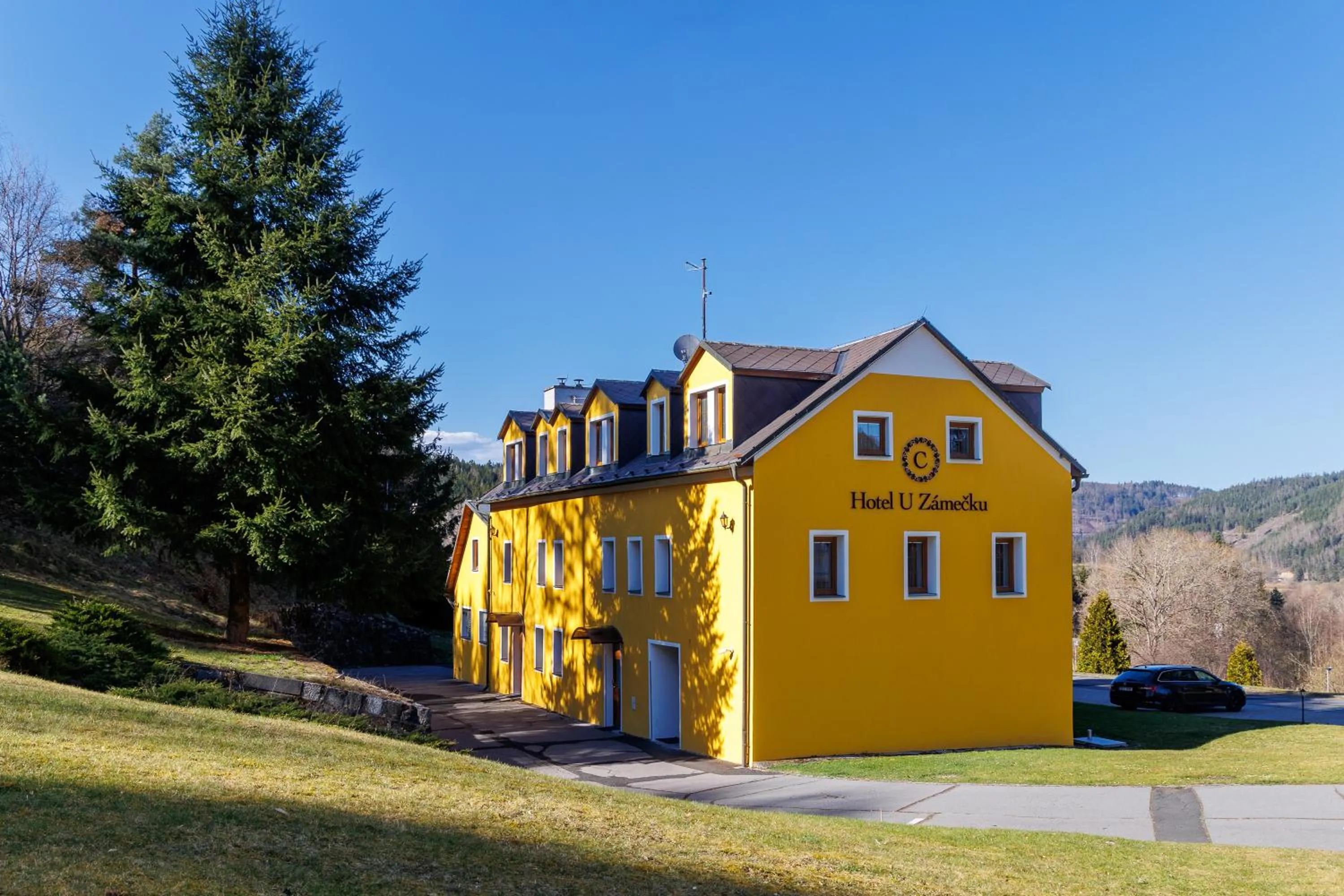 Property building in Hotel U Zámečku Cihelny