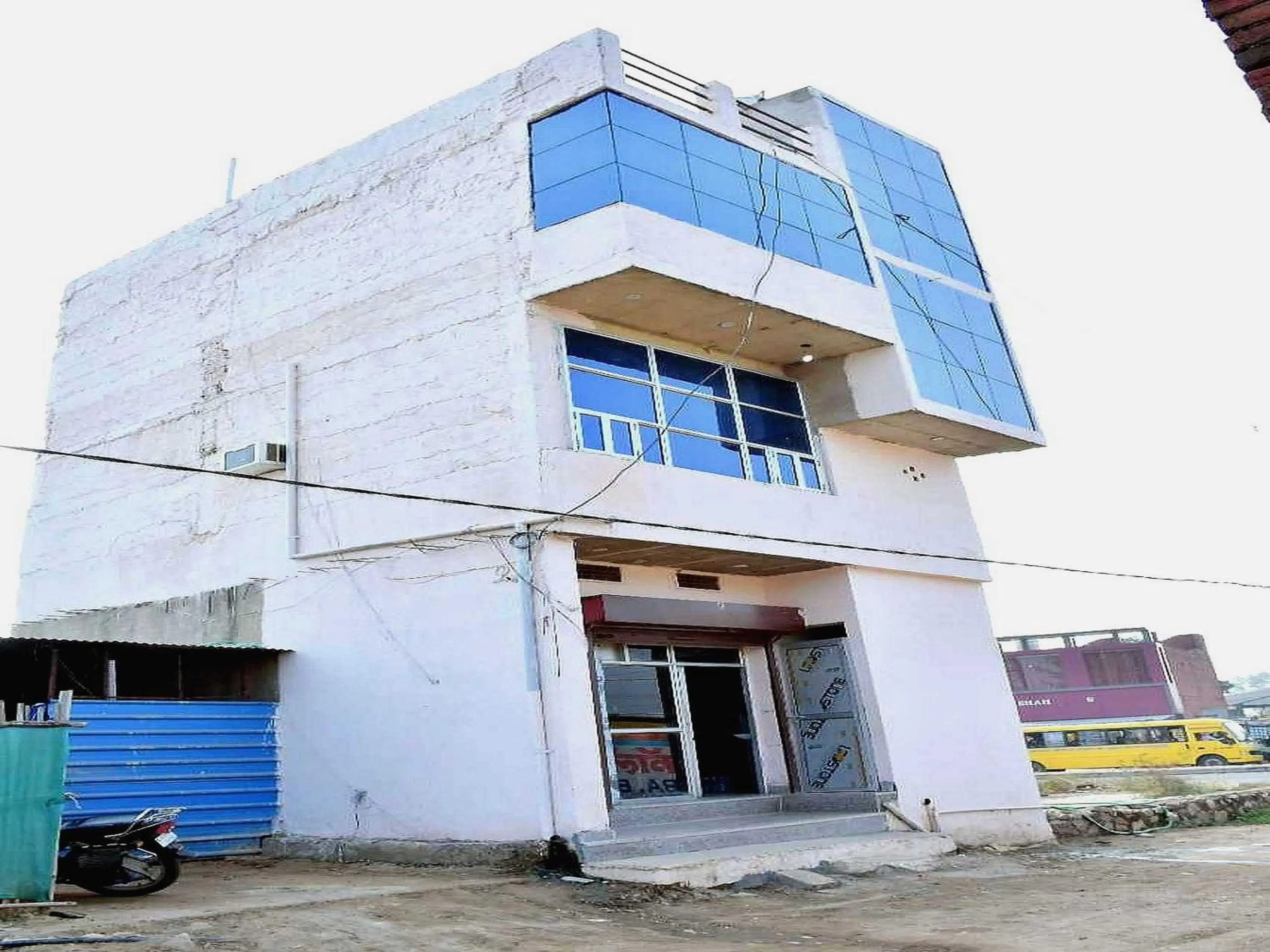 Facade/entrance in SPOT ON Harsh Hotel