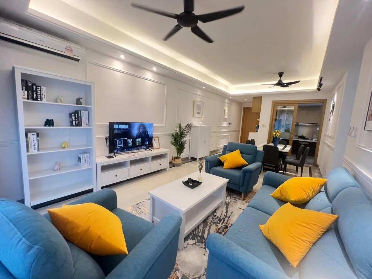 R&F PRINCESS COVE by ANJU