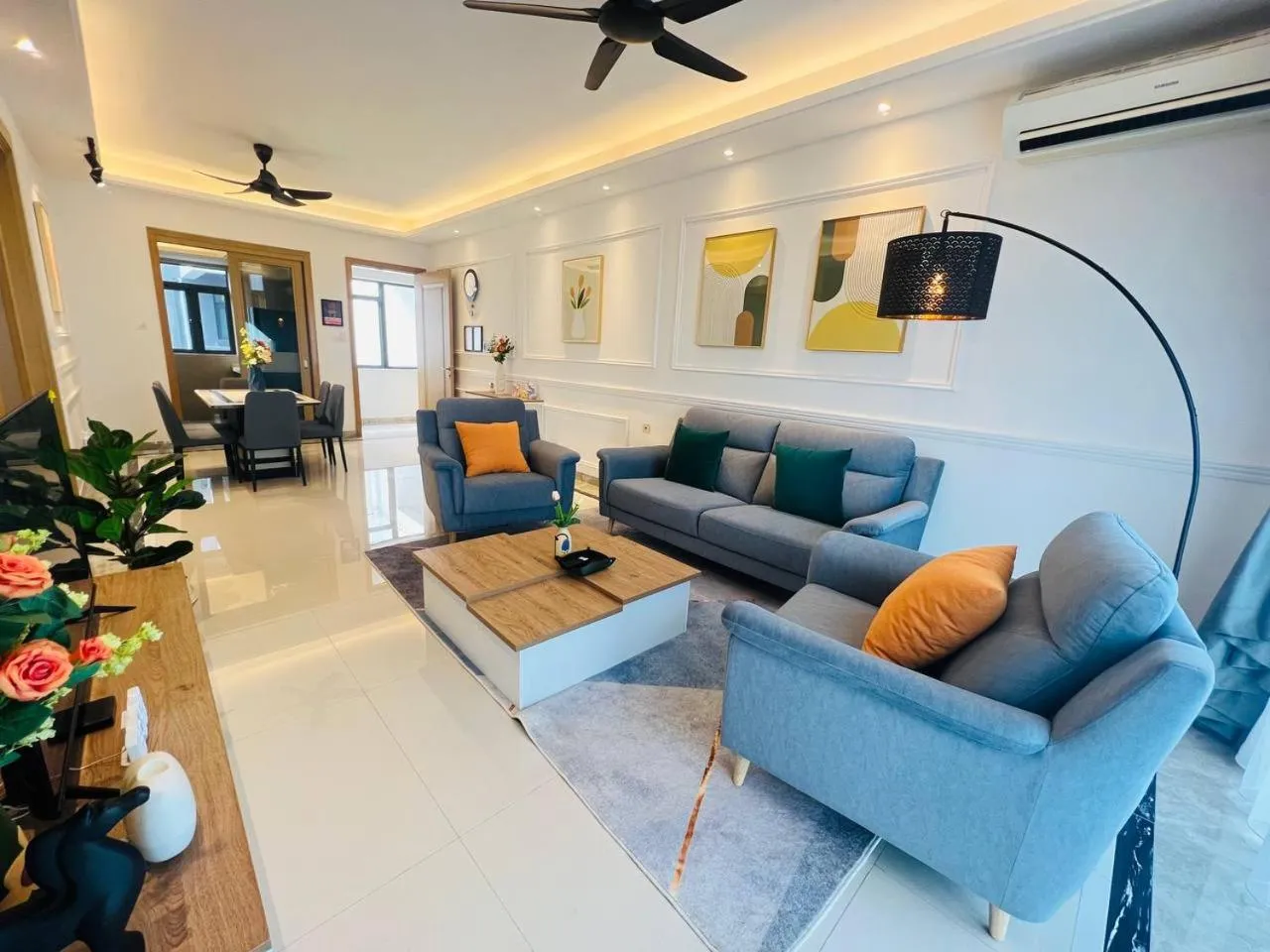 R&F PRINCESS COVE by ANJU