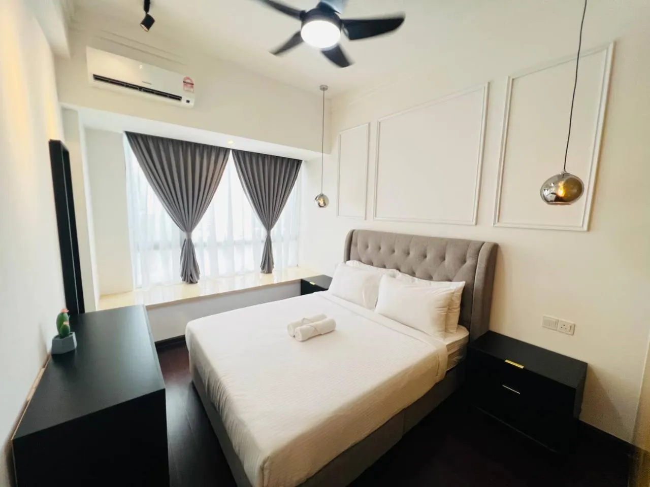 Bed in R&F PRINCESS COVE by ANJU