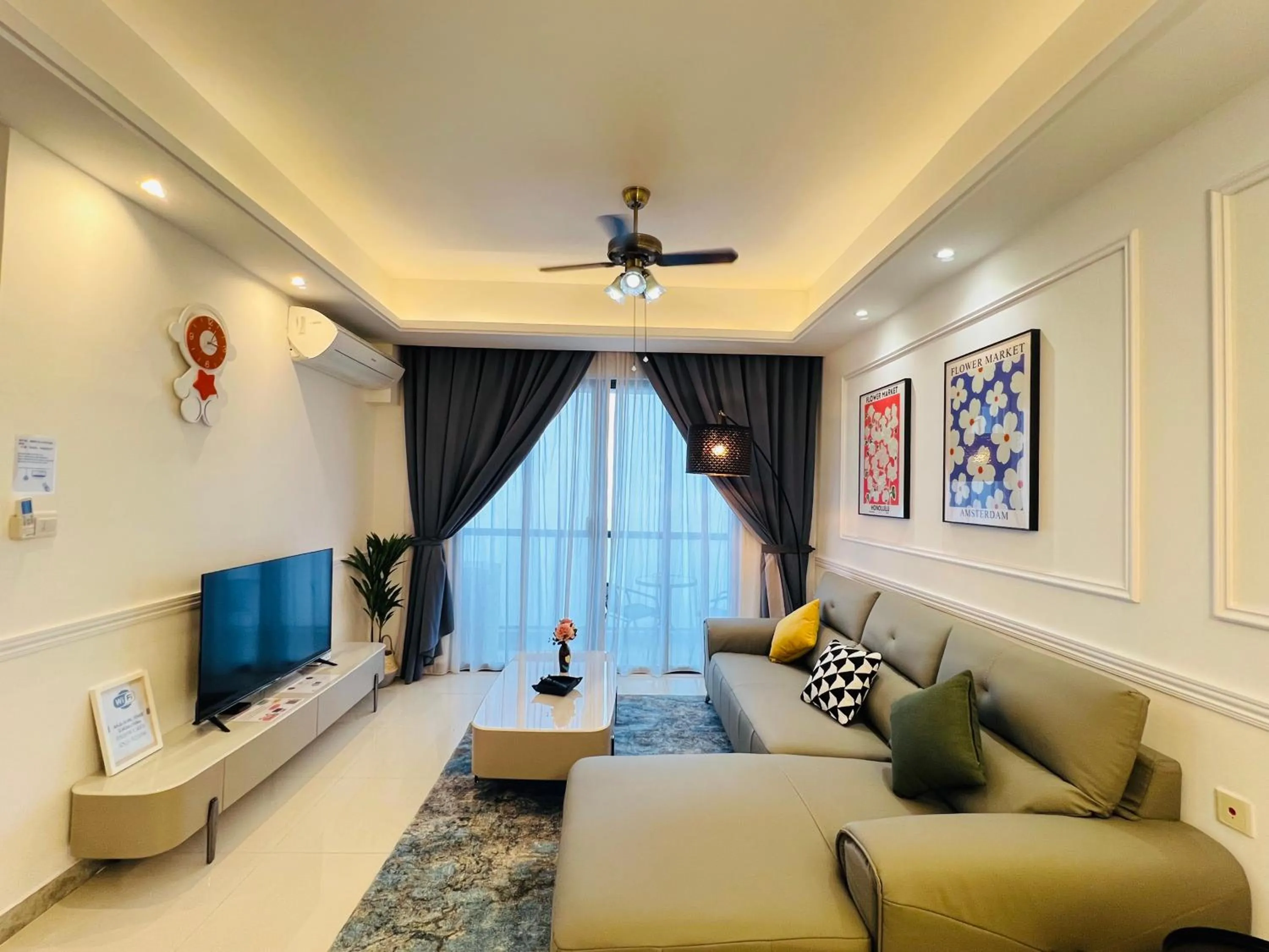 R&F PRINCESS COVE by ANJU