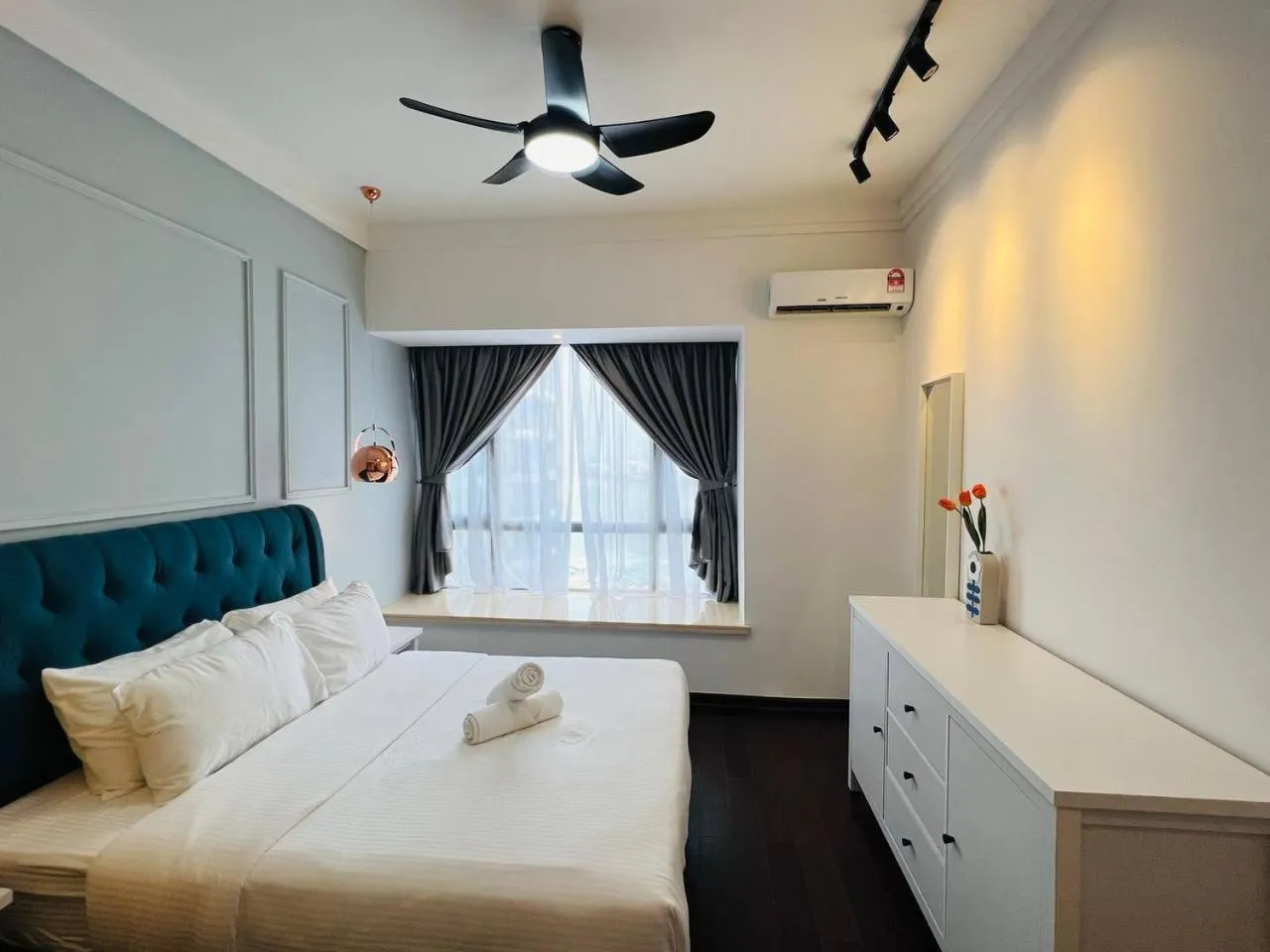 Bed in R&F PRINCESS COVE by ANJU