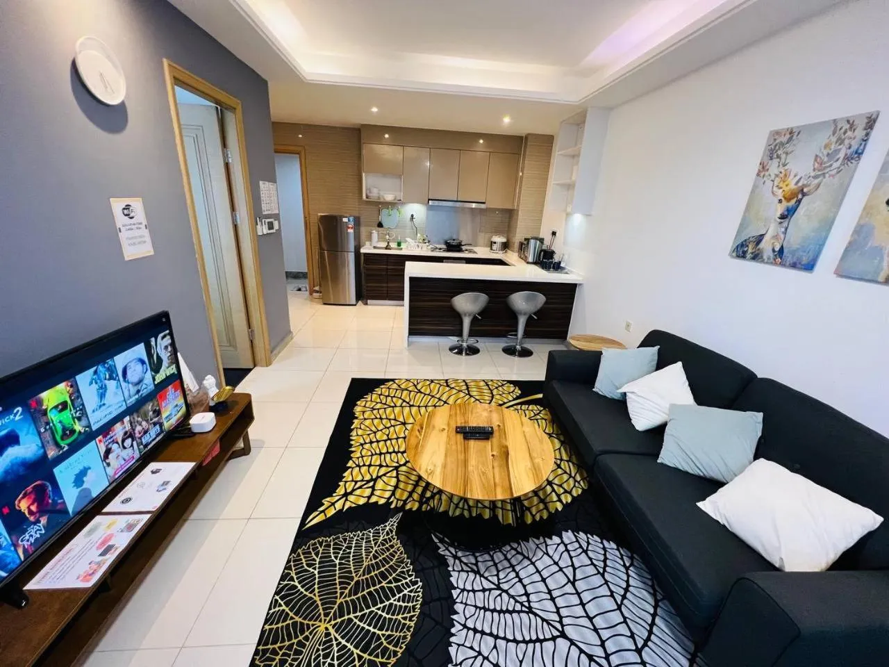 R&F PRINCESS COVE by ANJU