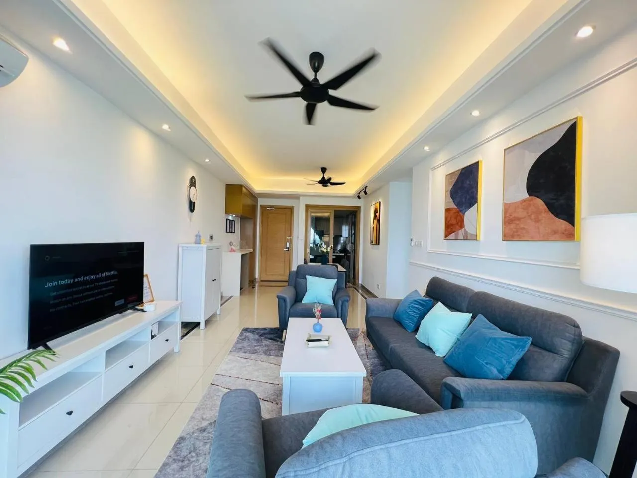 R&F PRINCESS COVE by ANJU