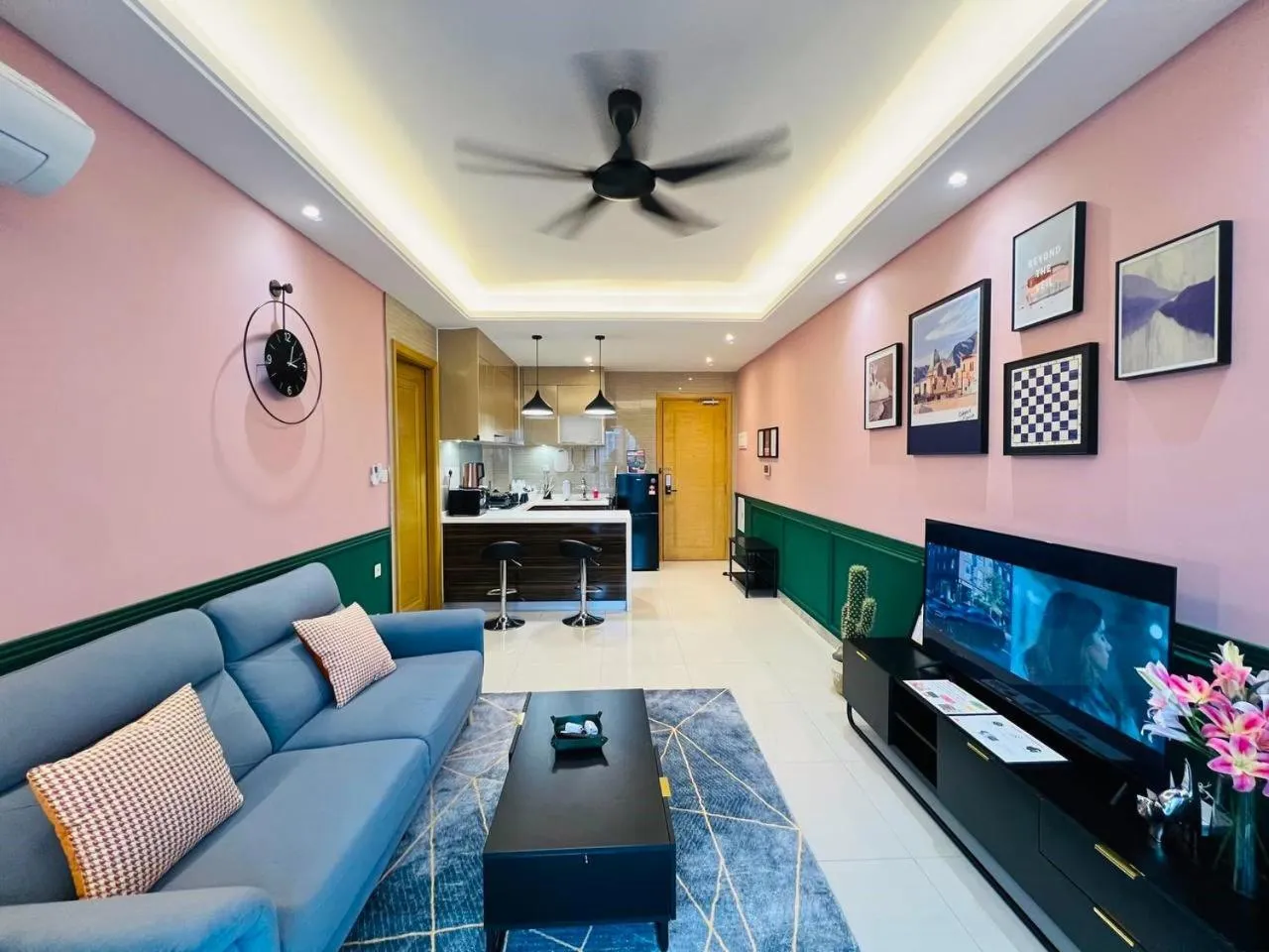 R&F PRINCESS COVE by ANJU