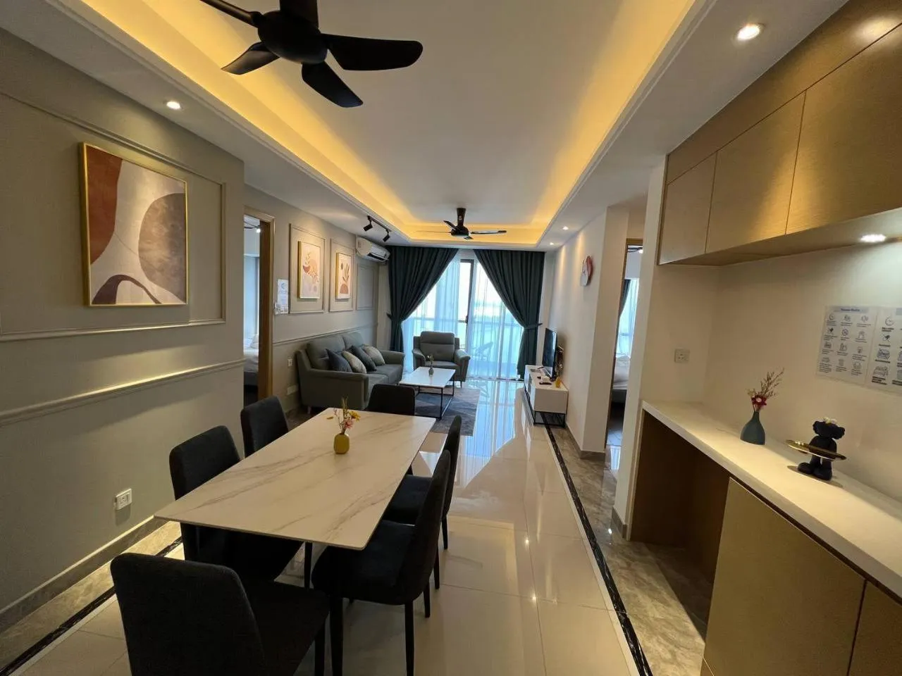 R&F PRINCESS COVE by ANJU