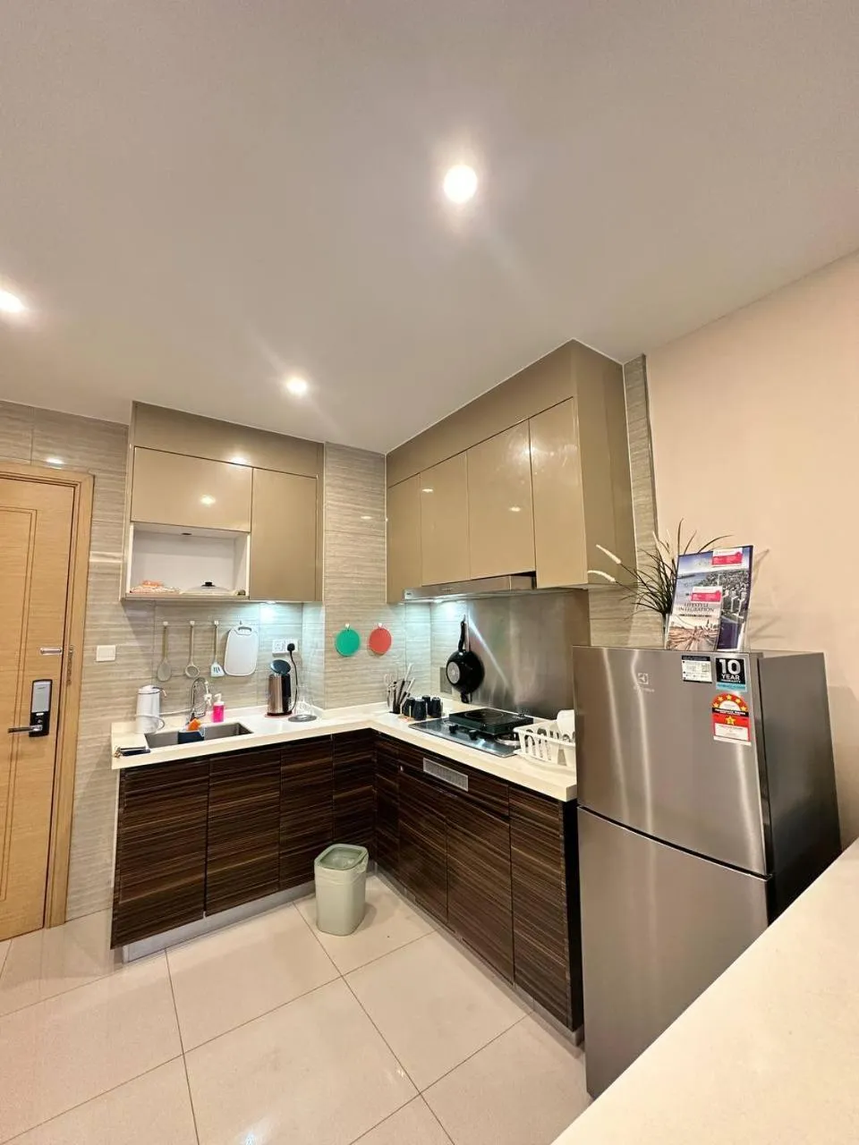 R&F PRINCESS COVE by ANJU