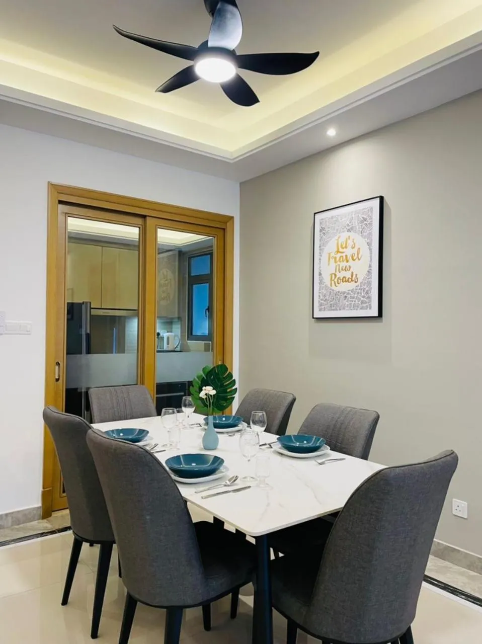 R&F PRINCESS COVE by ANJU