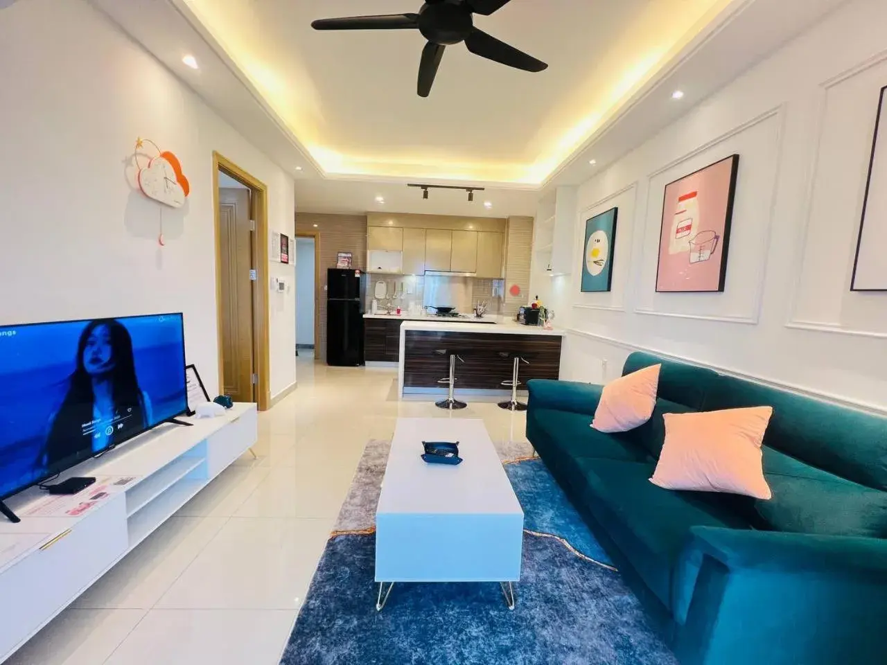 One-Bedroom Apartment in R&F PRINCESS COVE by ANJU One-Bedroom Apartment in R&F PRINCESS COVE by ANJU