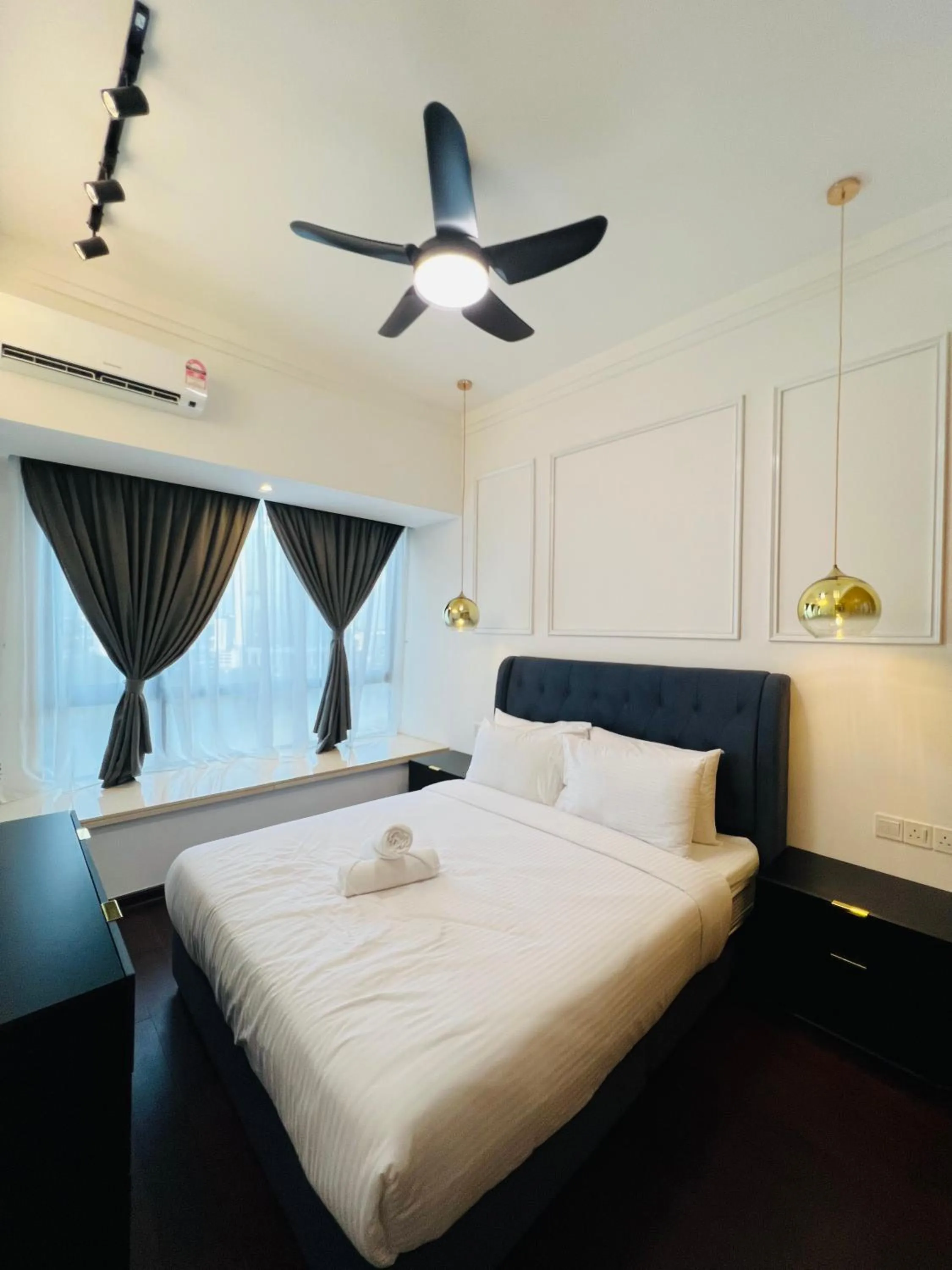 Bed in R&F PRINCESS COVE by ANJU