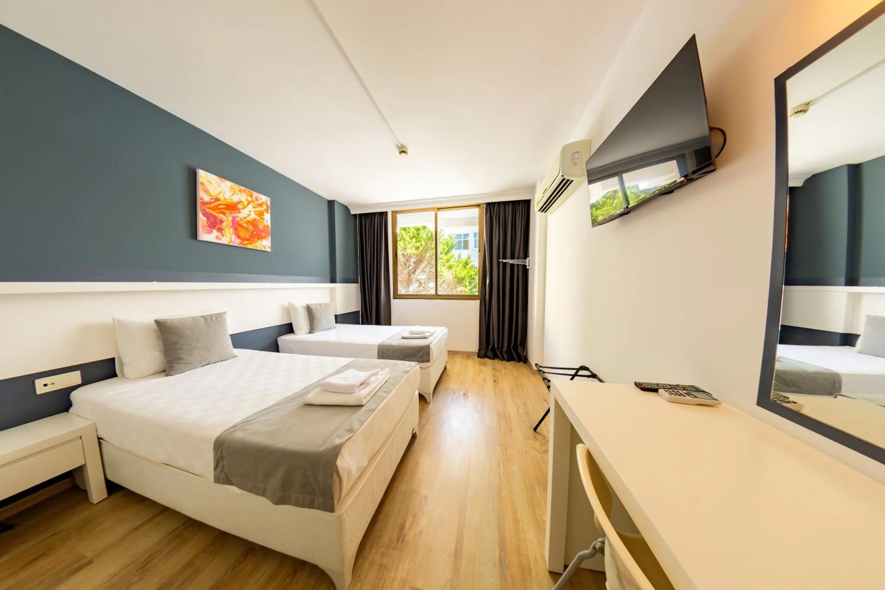 Photo of the whole room in Z OTEL