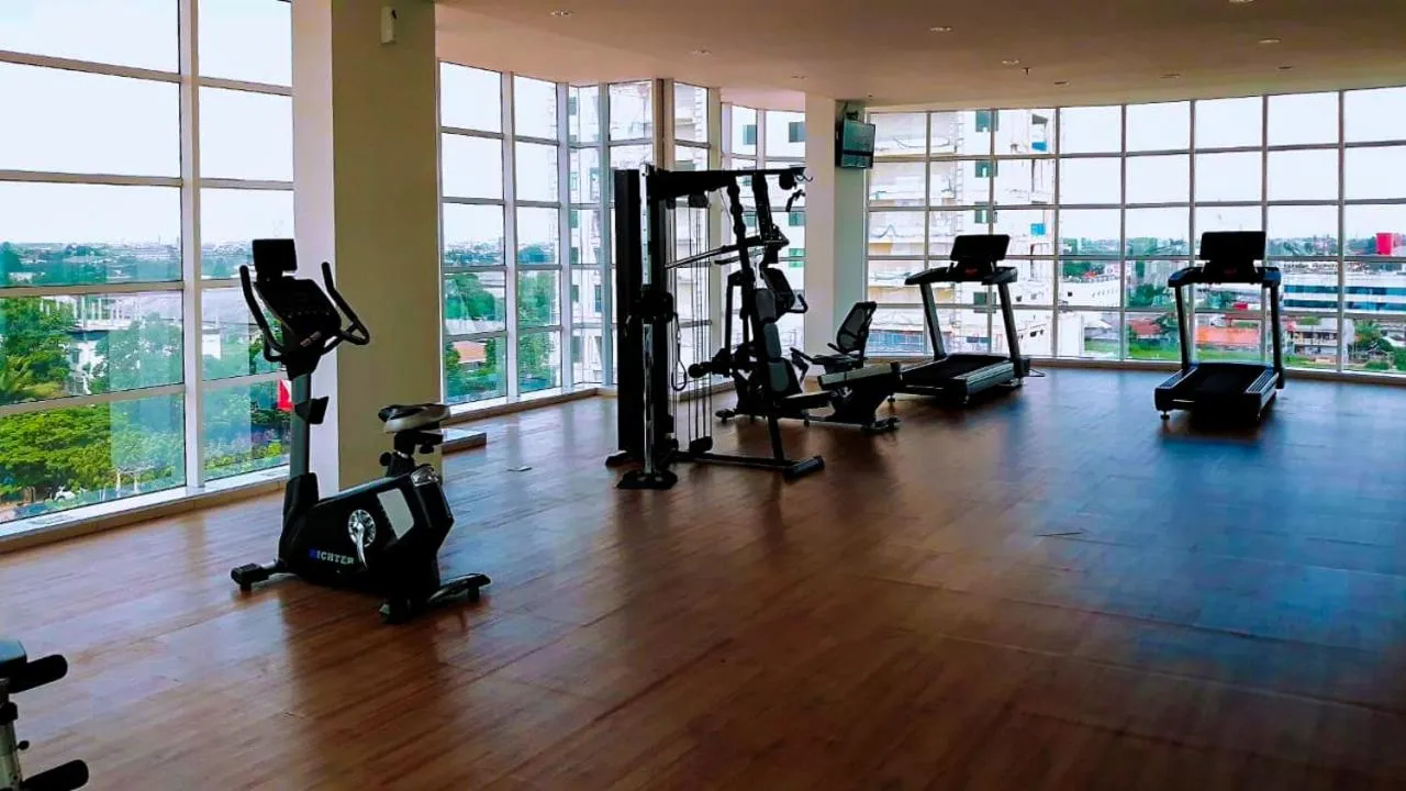 Fitness centre/facilities in Ventura Room at TreePark City