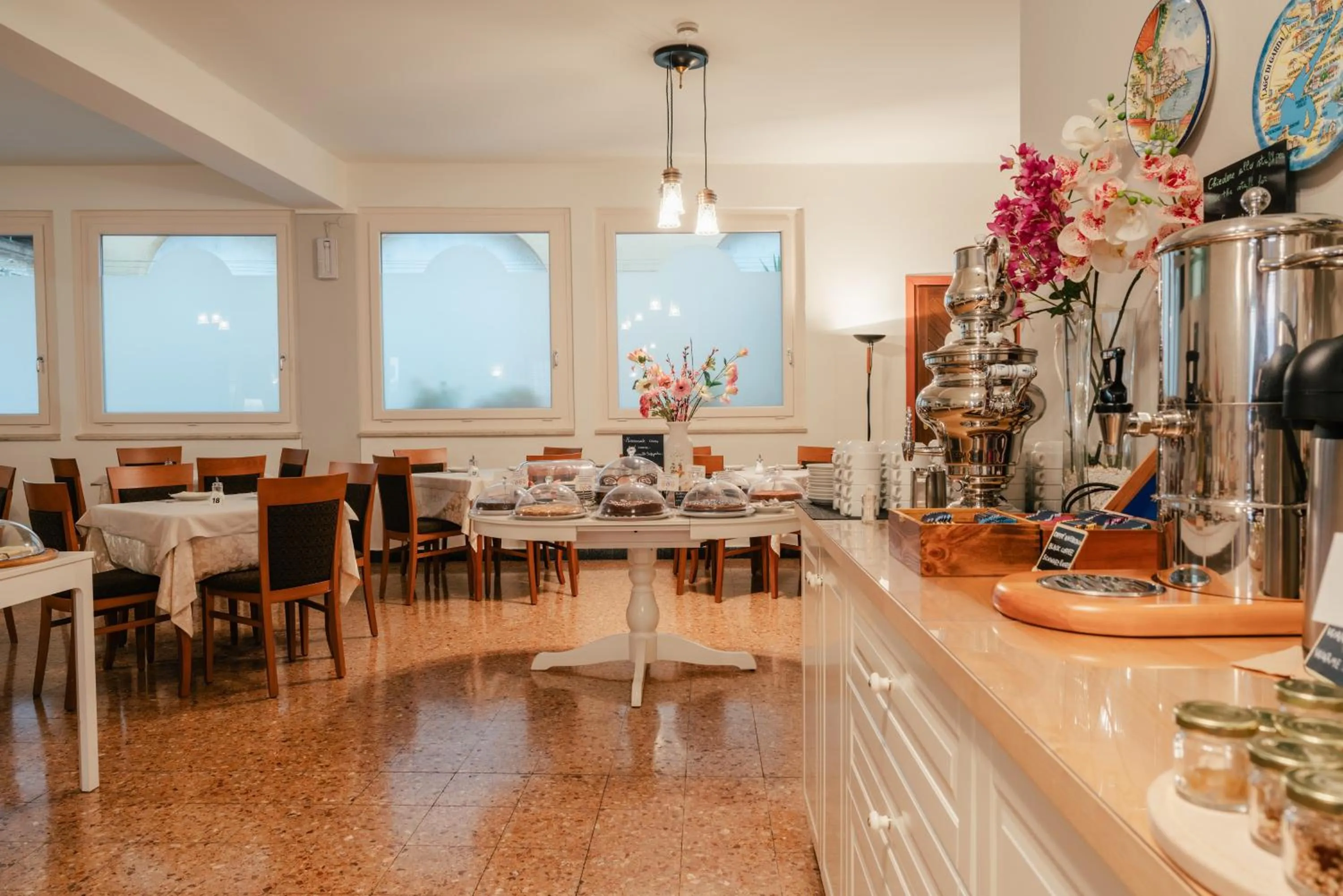 Restaurant/places to eat in Hotel Eden Salò