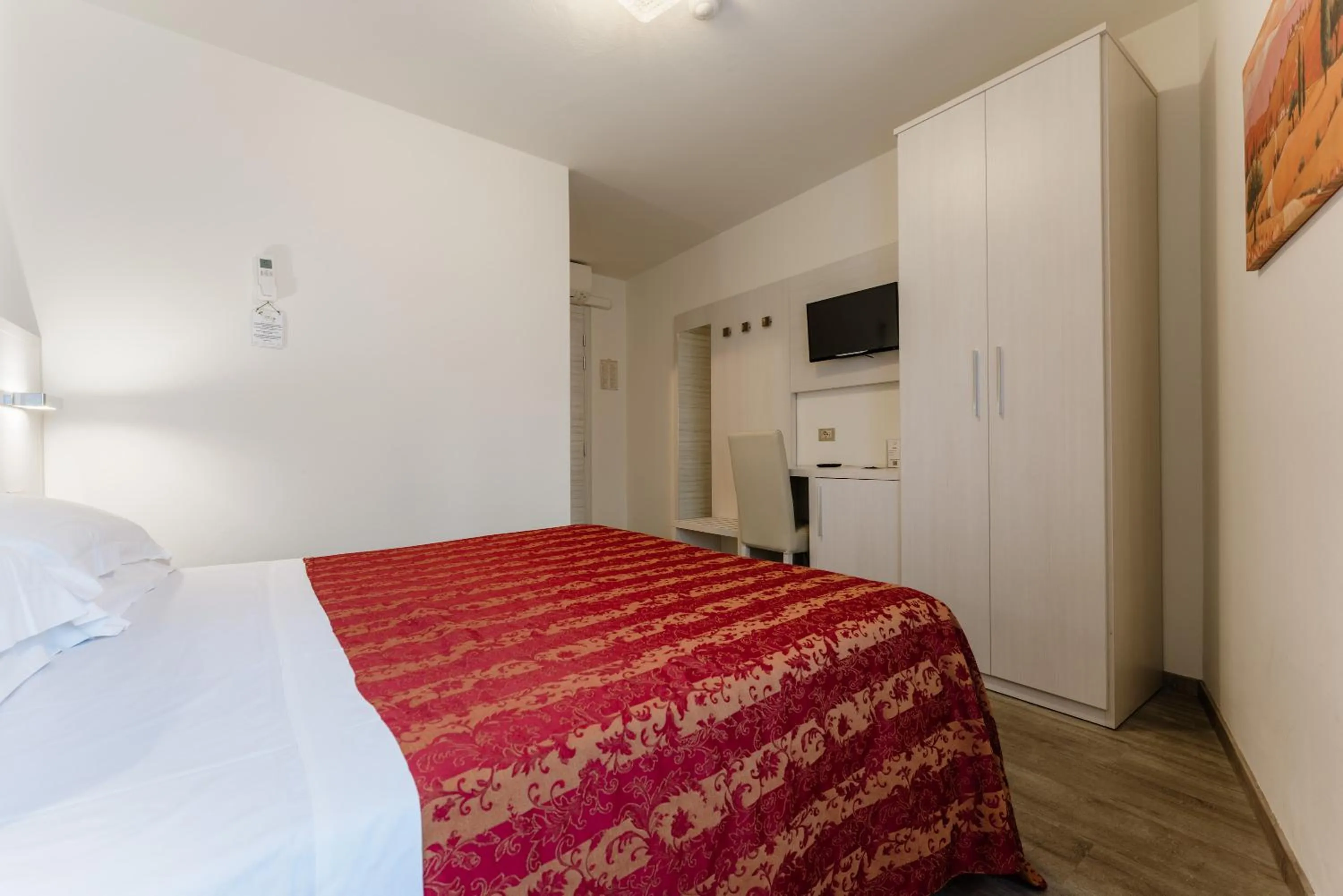 Bed in Hotel Eden Salò