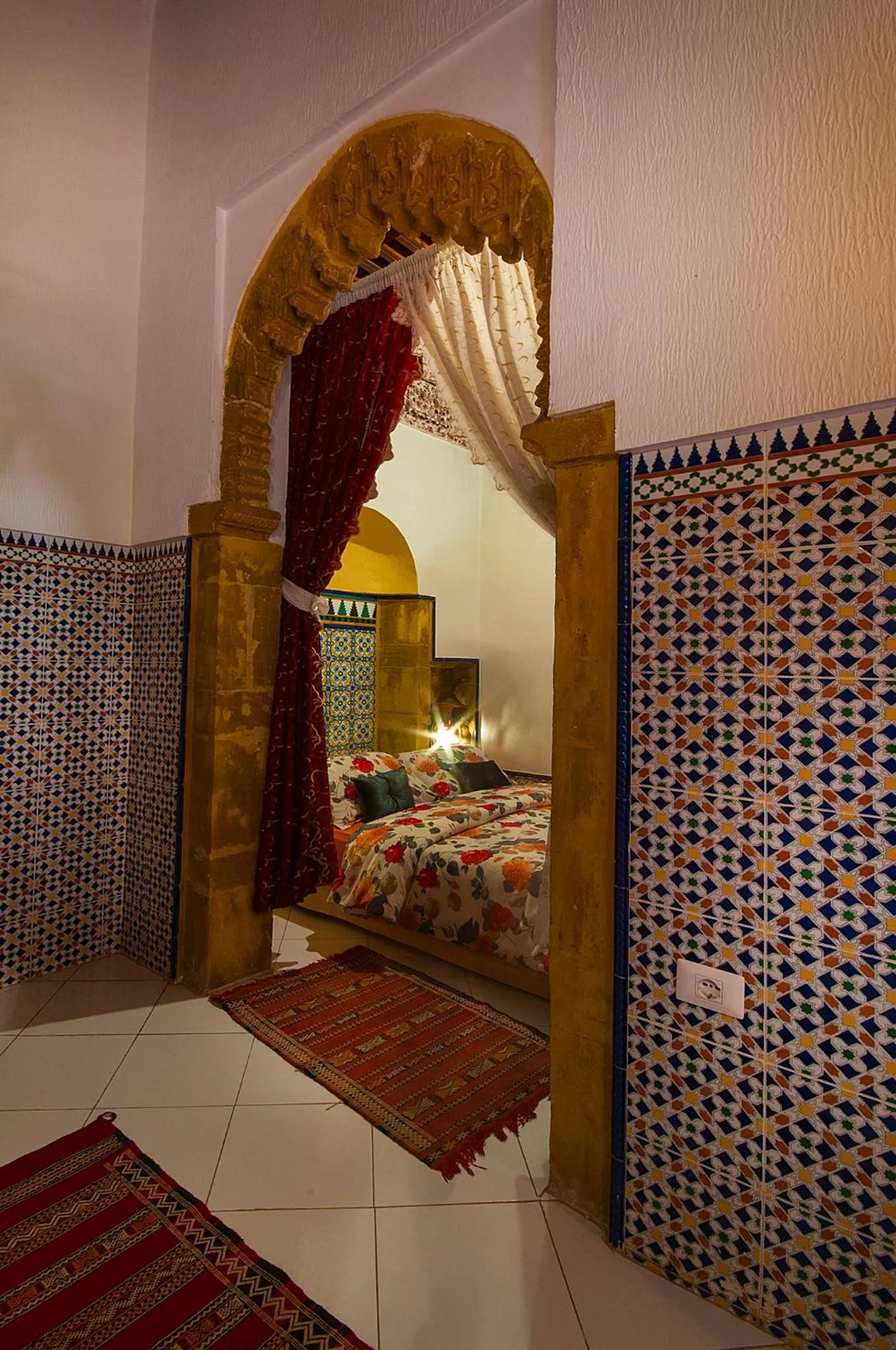 Bedroom, Bed in Riad Dar Jabador