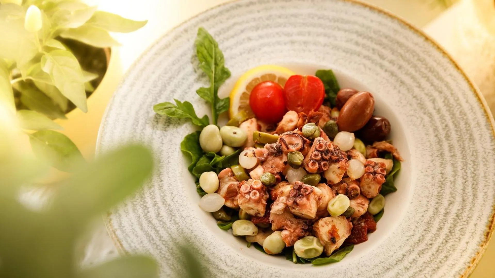 Food and drinks in DUNATOVI DVORI Heritage Hotel