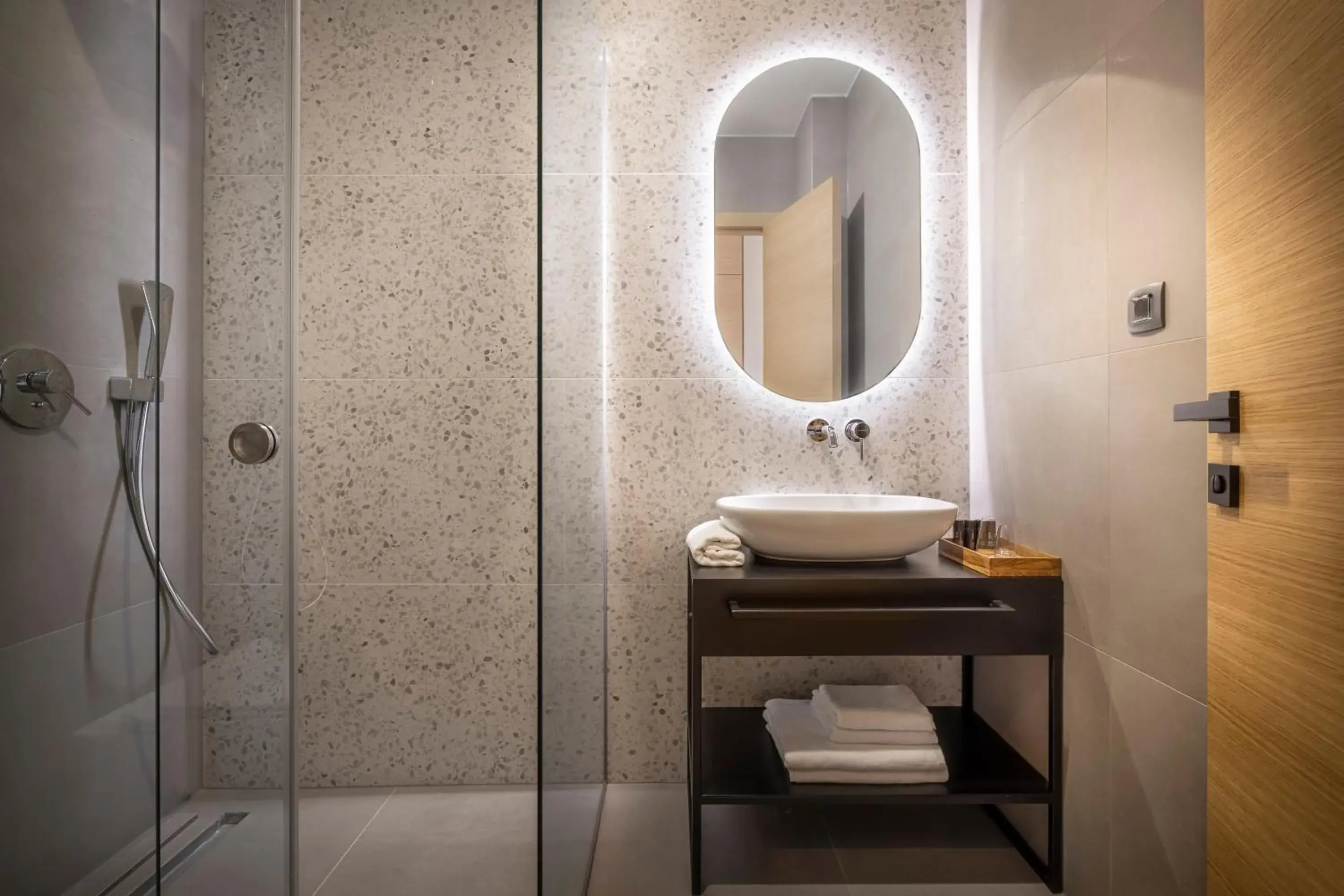 Deluxe Double Room with Sea View in DUNATOVI DVORI Heritage Hotel Deluxe Double Room with Sea View in DUNATOVI DVORI Heritage Hotel