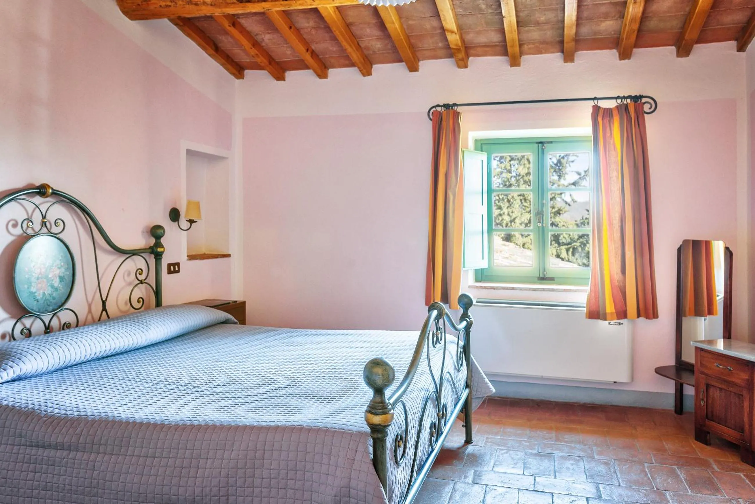 Bedroom, Bed in Hotel Borgo Casabianca