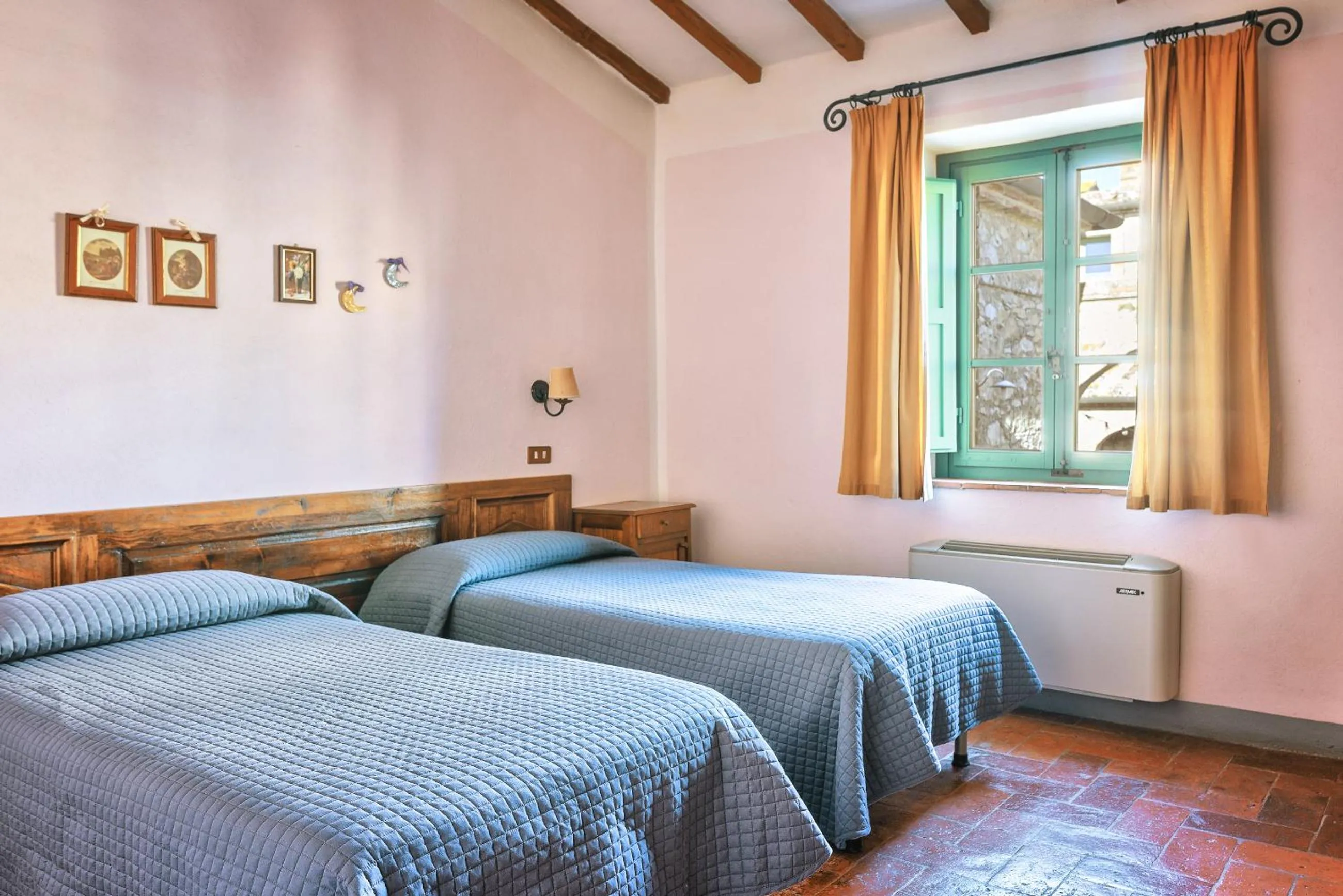 Bedroom, Bed in Hotel Borgo Casabianca