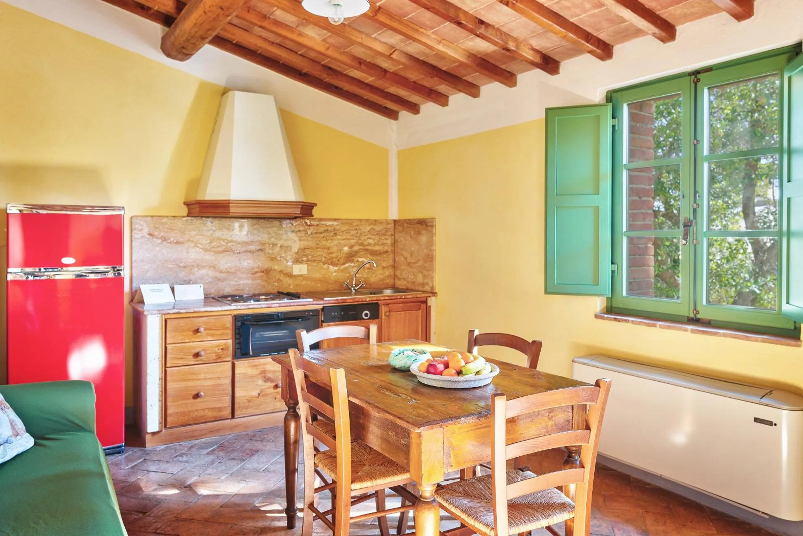 Kitchen or kitchenette in Hotel Borgo Casabianca