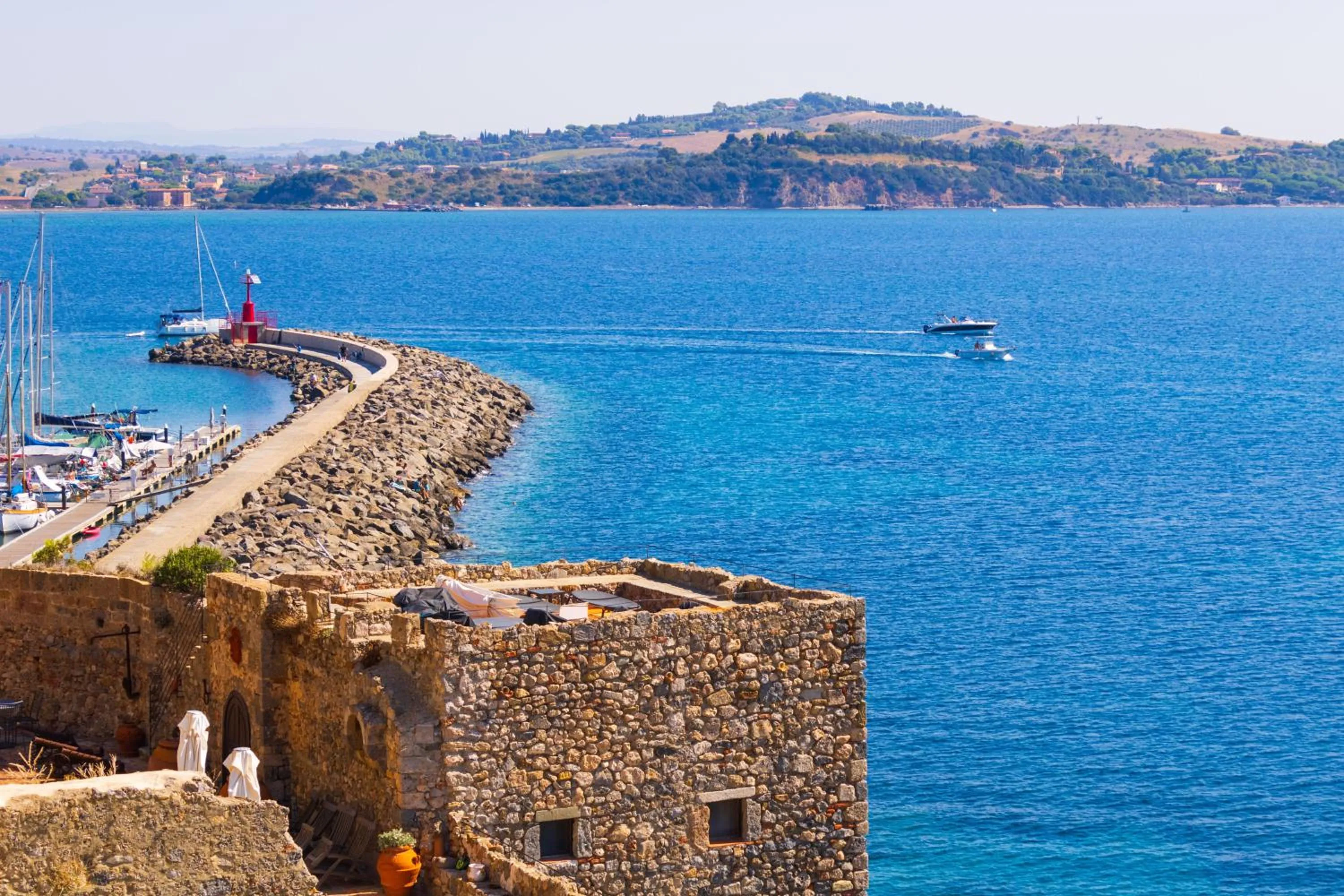 Natural landscape in Hotel Il Telamonio