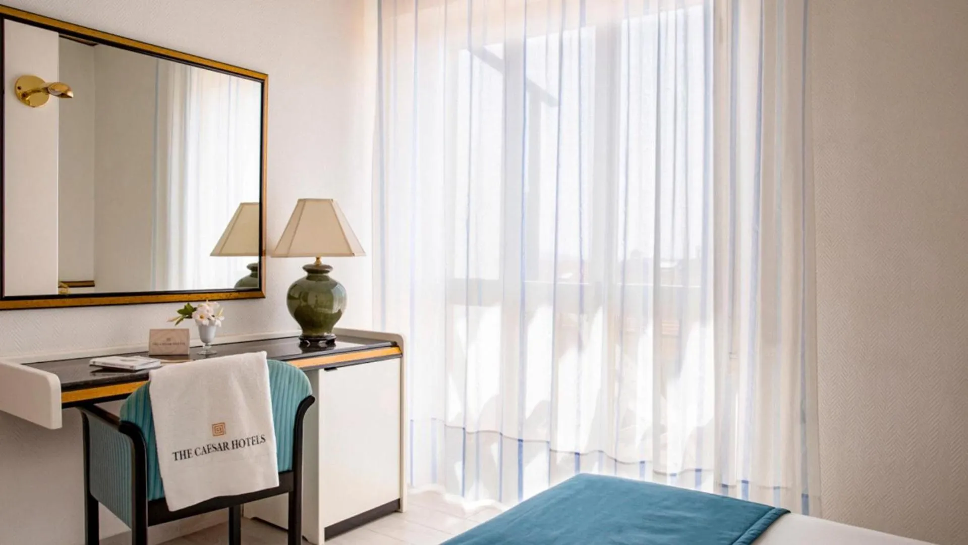 Photo of the whole room, Bed in Hotel Il Telamonio