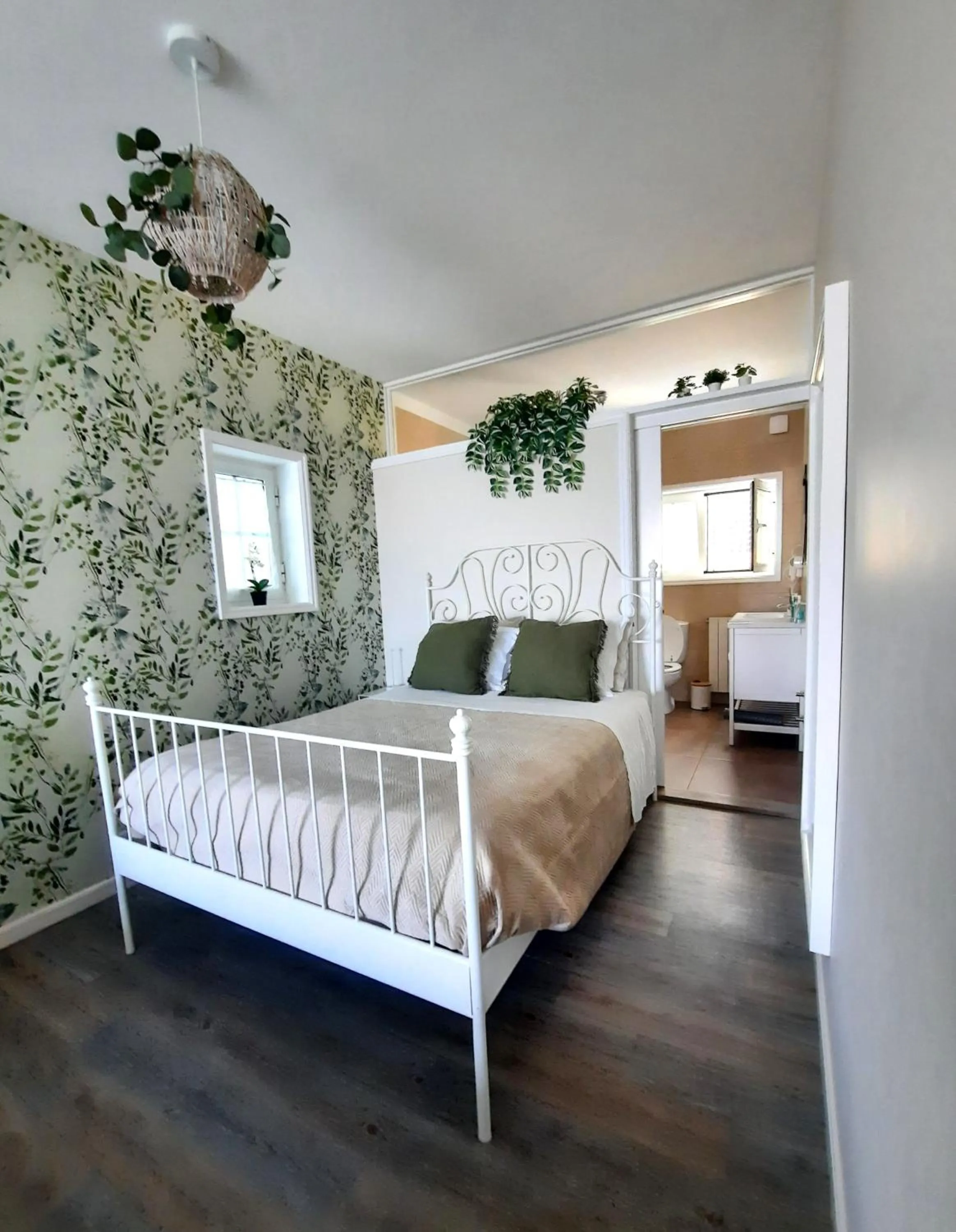 Bed in Smiling Places - Guest House in Labruge