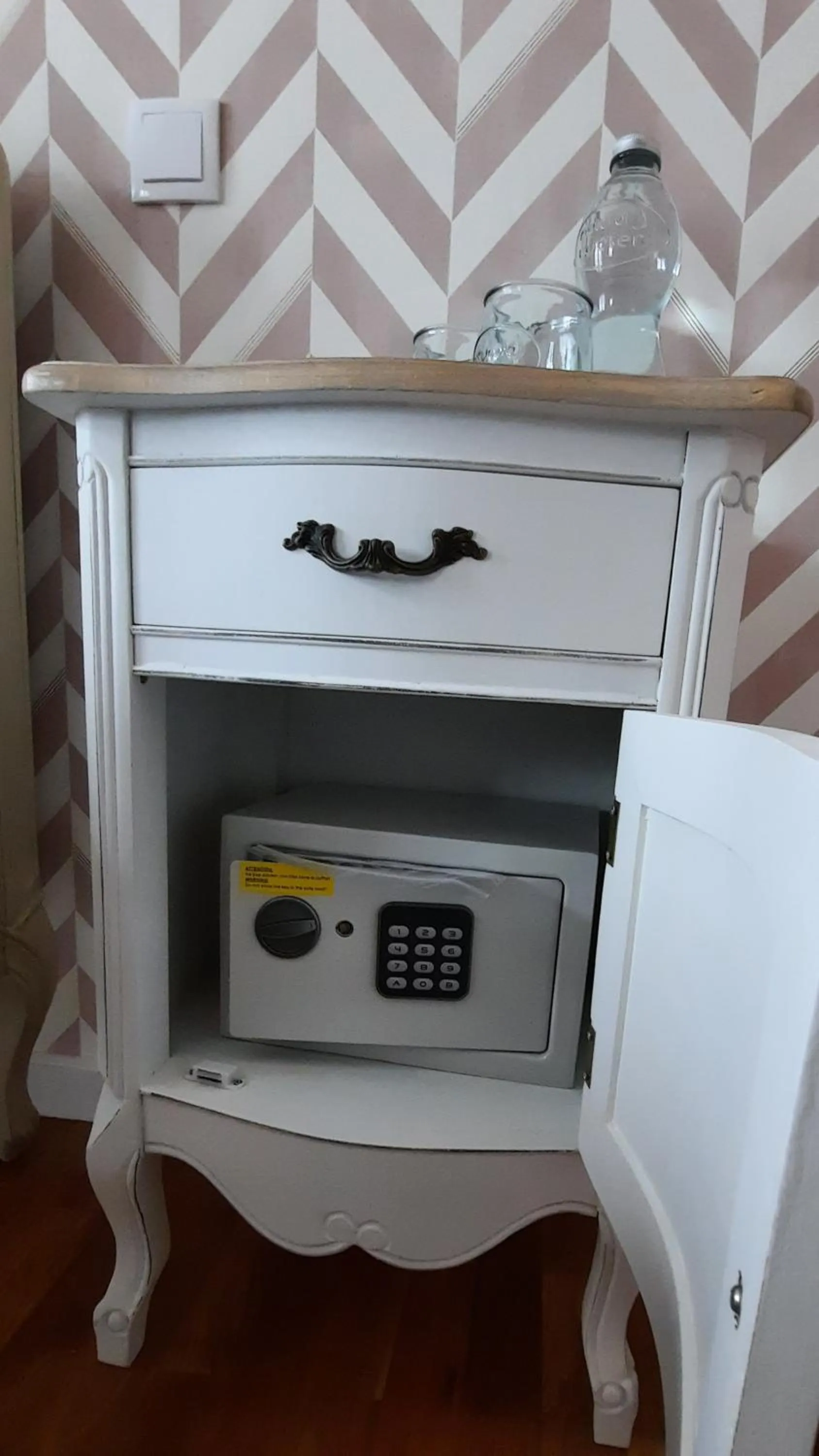 safe in Smiling Places - Guest House in Labruge