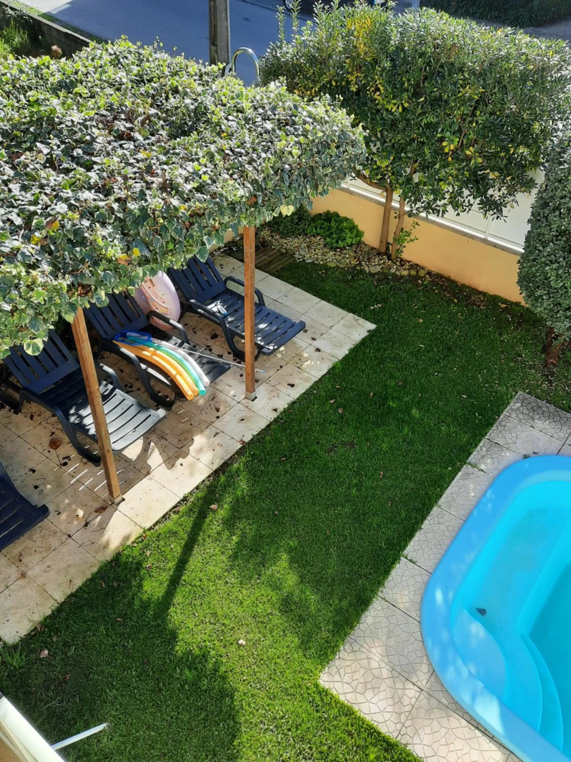 Pool view in Smiling Places - Guest House in Labruge