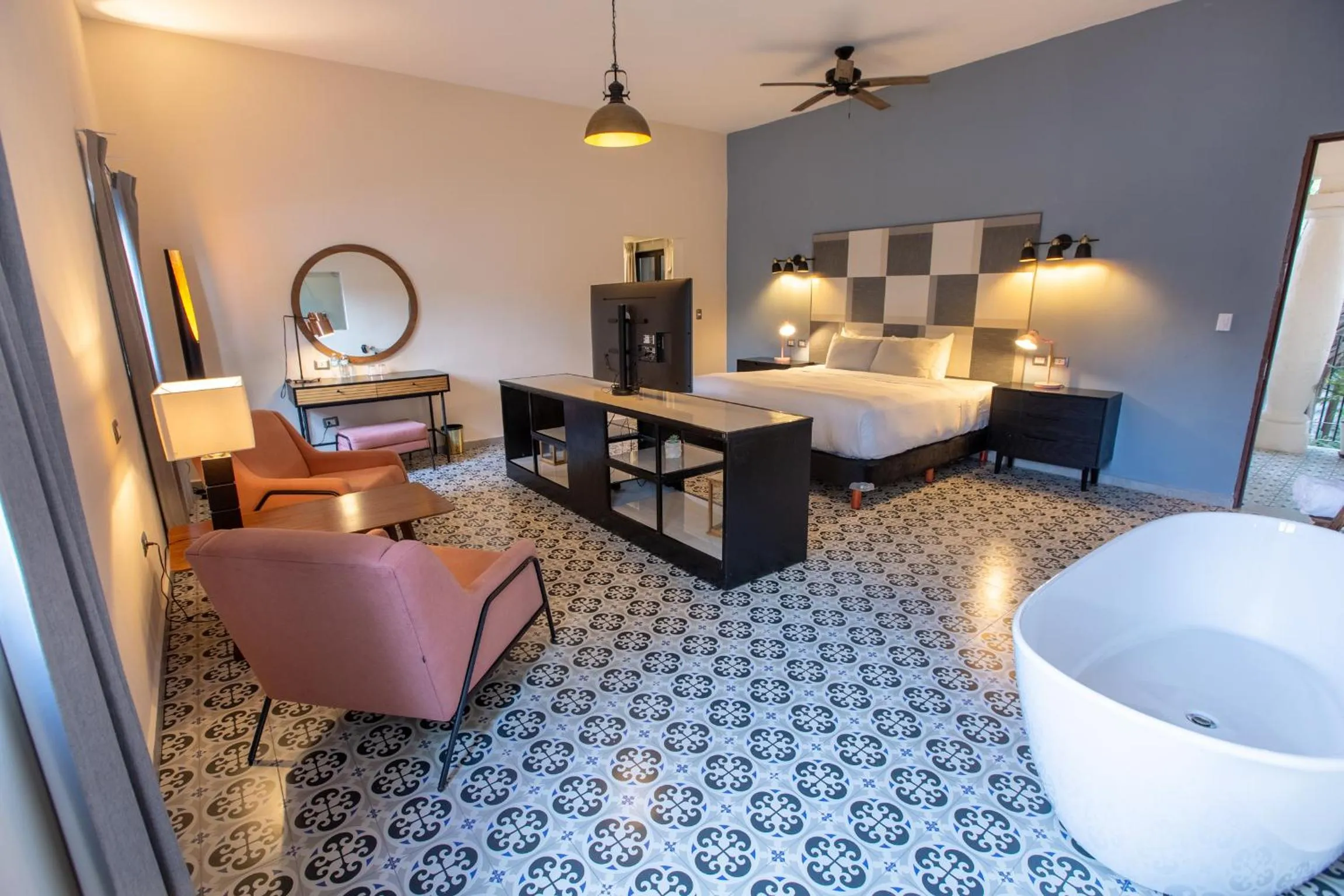 Photo of the whole room, Bed in ACQUA IN BOCCA