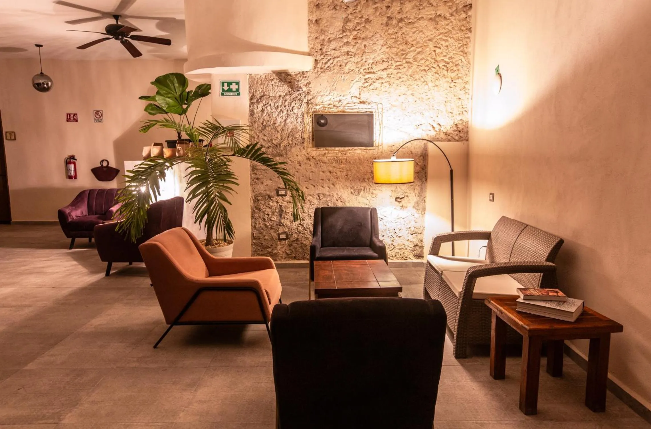 Living room in ACQUA IN BOCCA