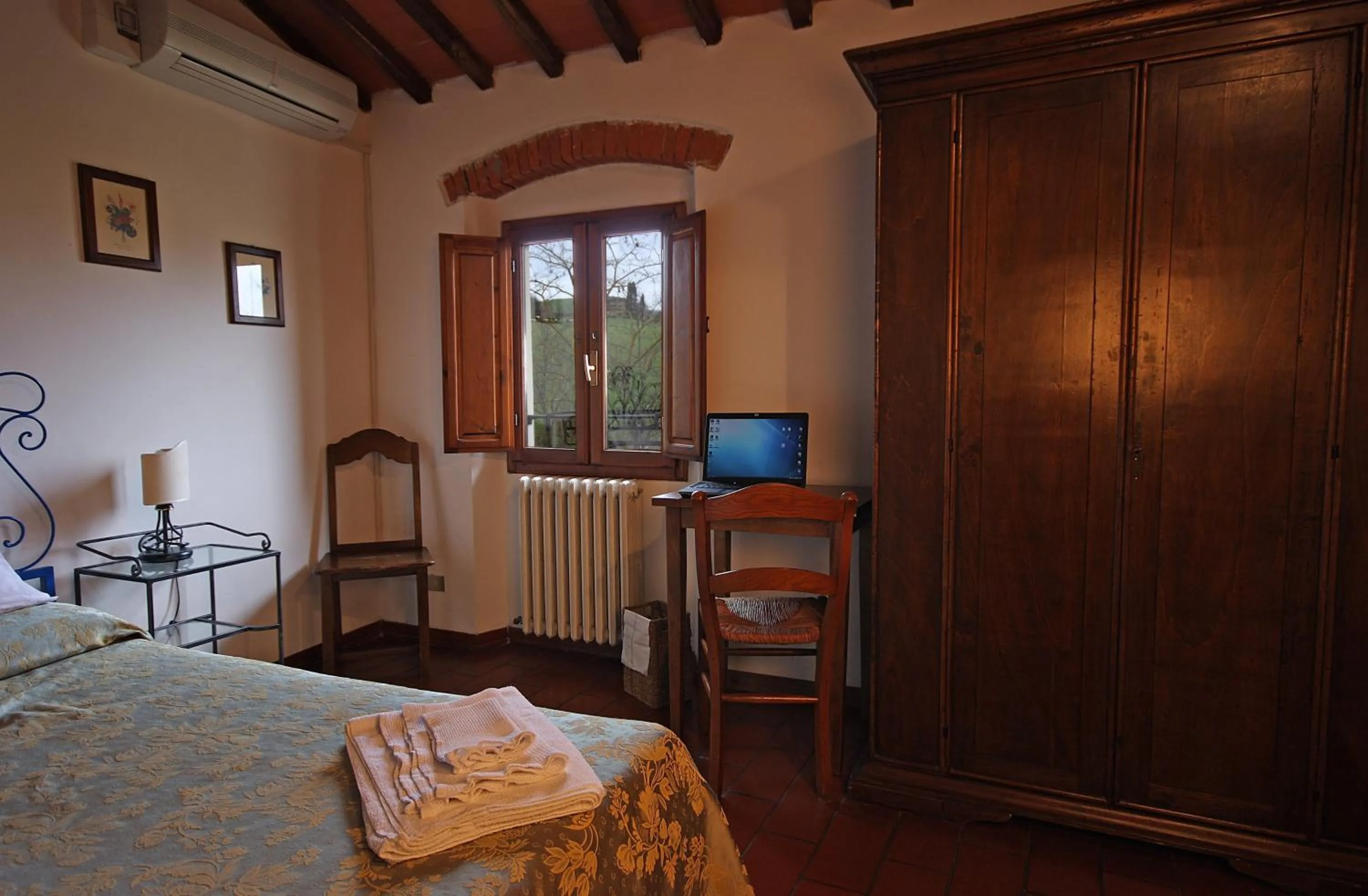 Bed in Tenuta Il Burchio