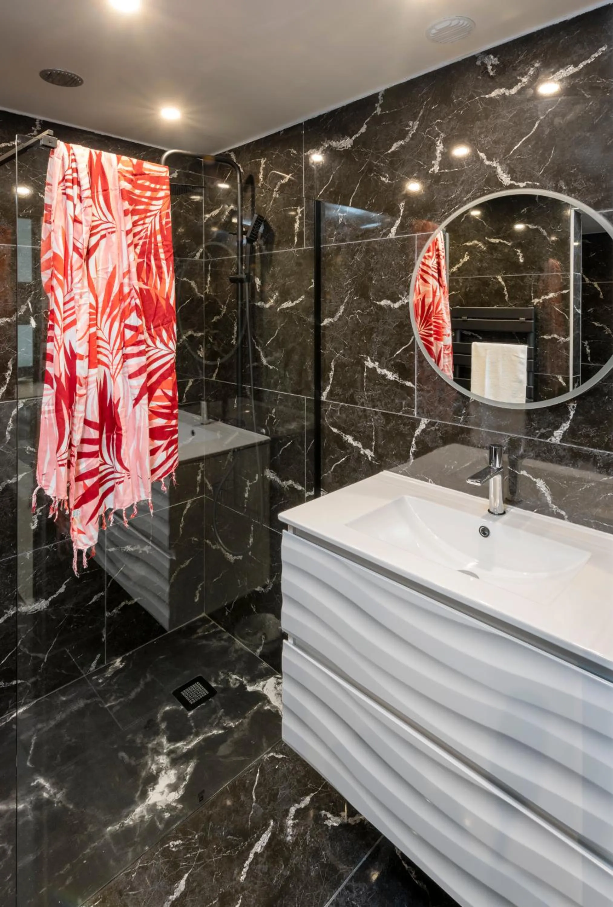 Bathroom in Le Jardin de Babylone Résidence Festive & Naturiste "réservé aux couples uniquement"