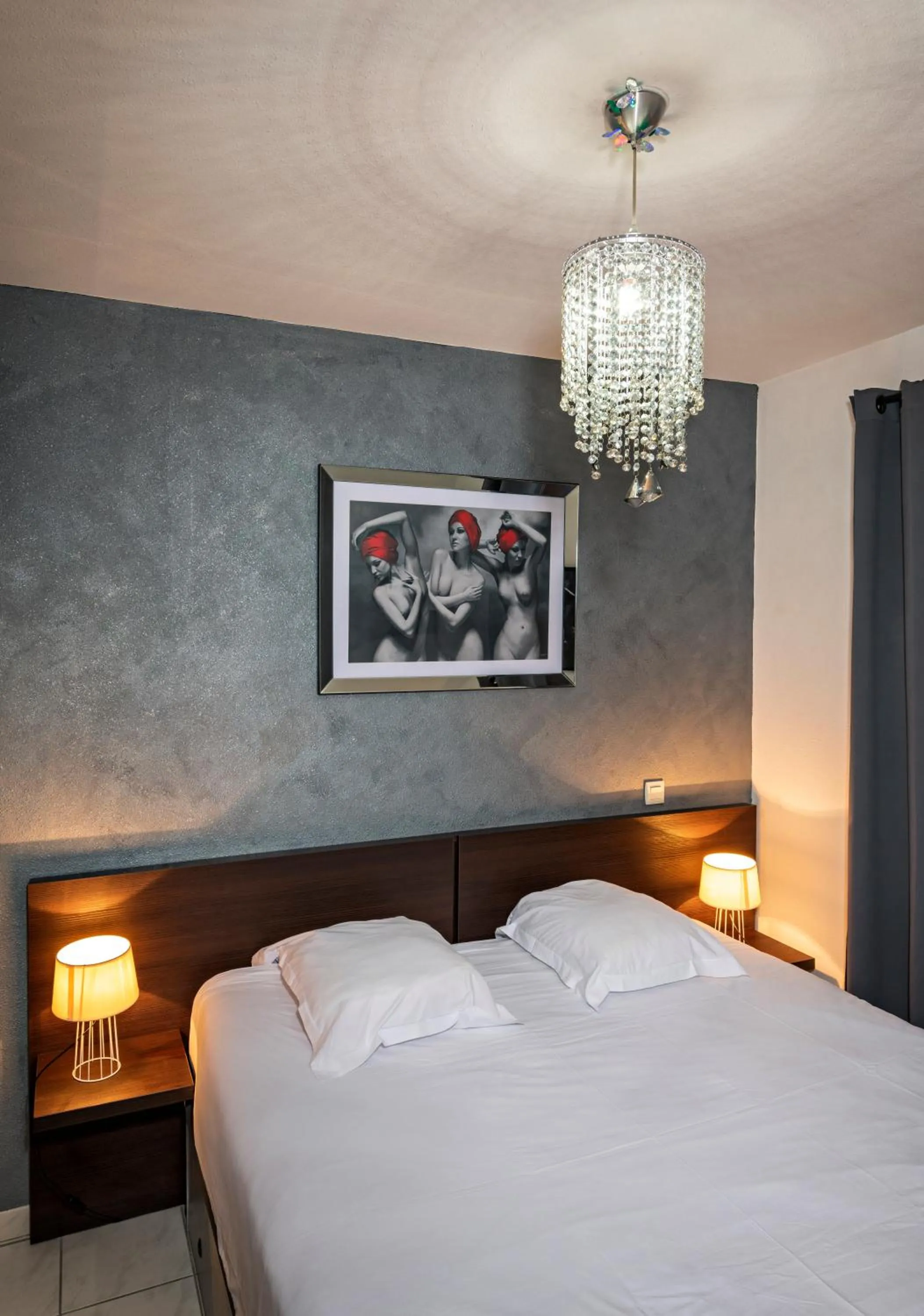 Bedroom, Bed in Le Jardin de Babylone Résidence Festive & Naturiste "réservé aux couples uniquement"