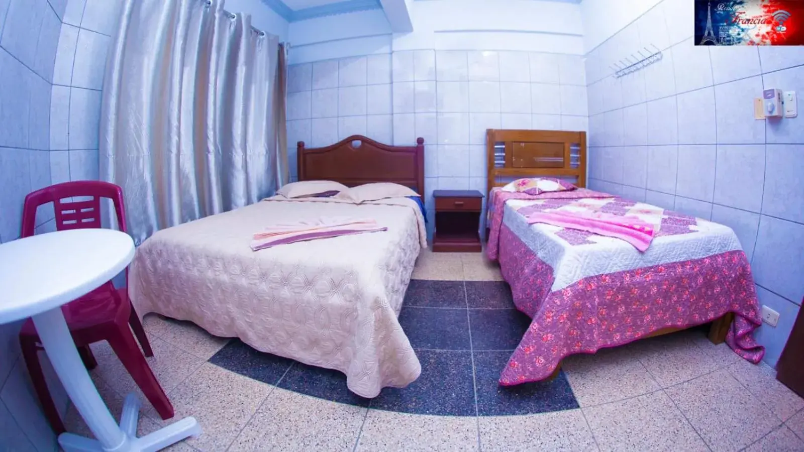 Double Room in RESIDENCIAL FRANCIA Double Room in RESIDENCIAL FRANCIA