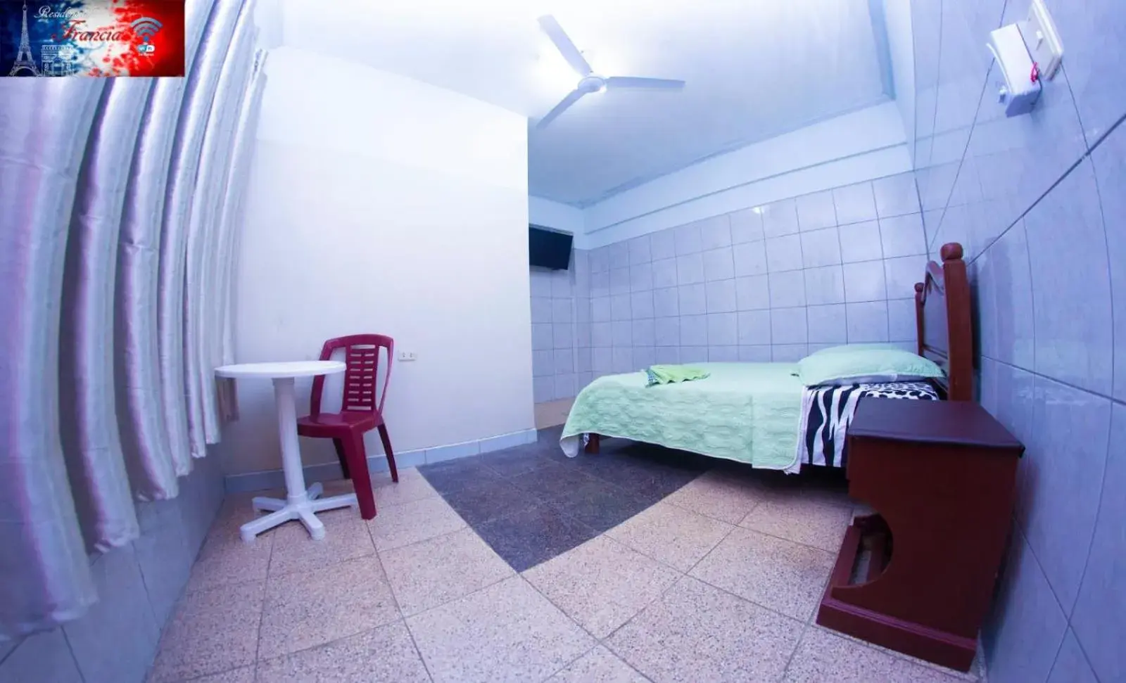 Junior Suite - single occupancy in RESIDENCIAL FRANCIA Junior Suite - single occupancy in RESIDENCIAL FRANCIA