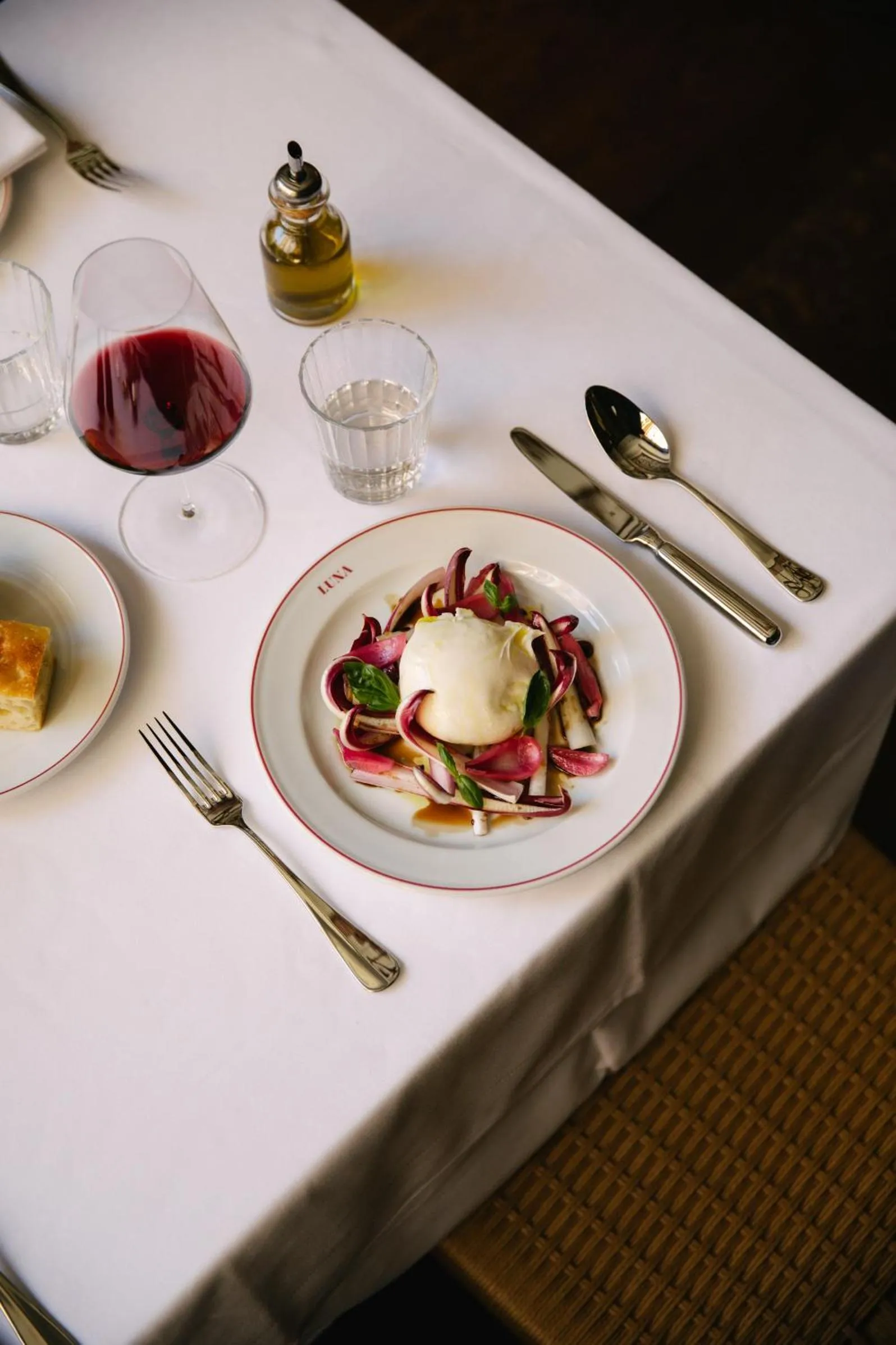 Restaurant/places to eat in Parkhotel Mondschein, a Member of Design Hotels