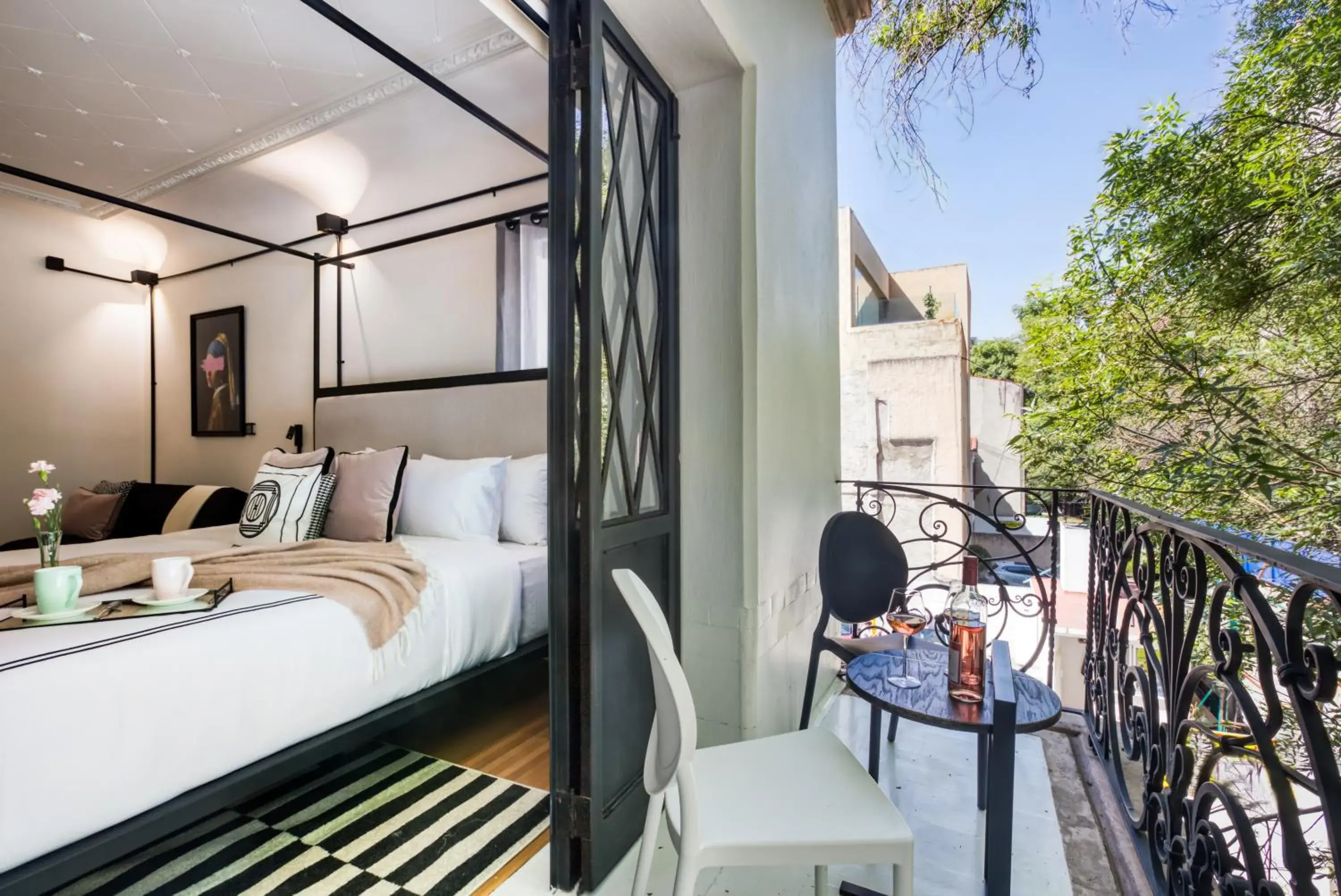 The Johannes Suite with a Balcony in UTOPIC Campos Elíseos by ULIV The Johannes Suite with a Balcony in UTOPIC Campos Elíseos by ULIV