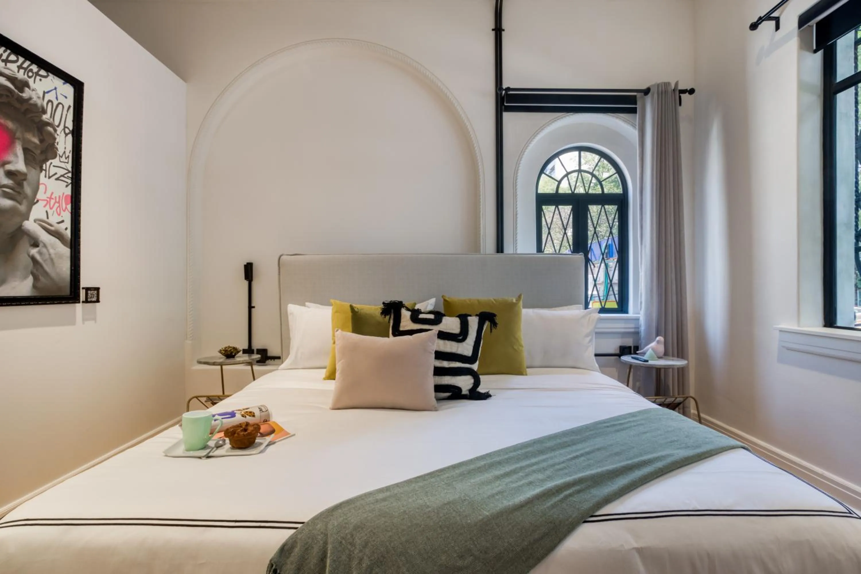 Bed in UTOPIC Campos Elíseos by ULIV