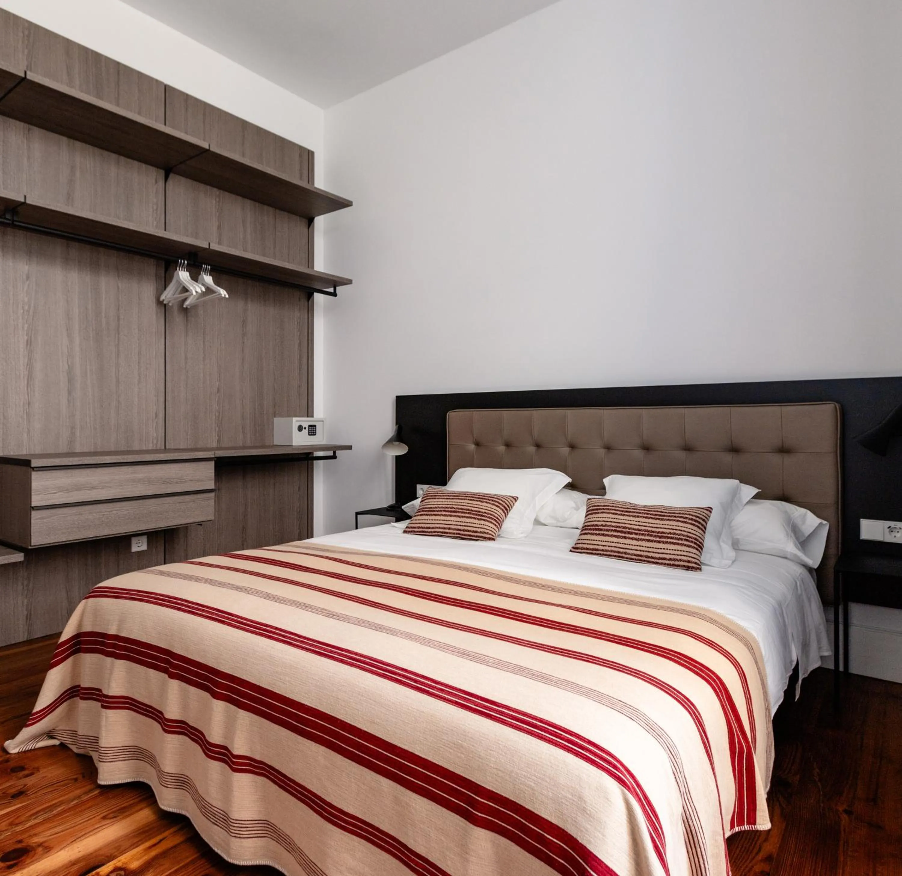 Bed in The Park Suites by IRES LAR