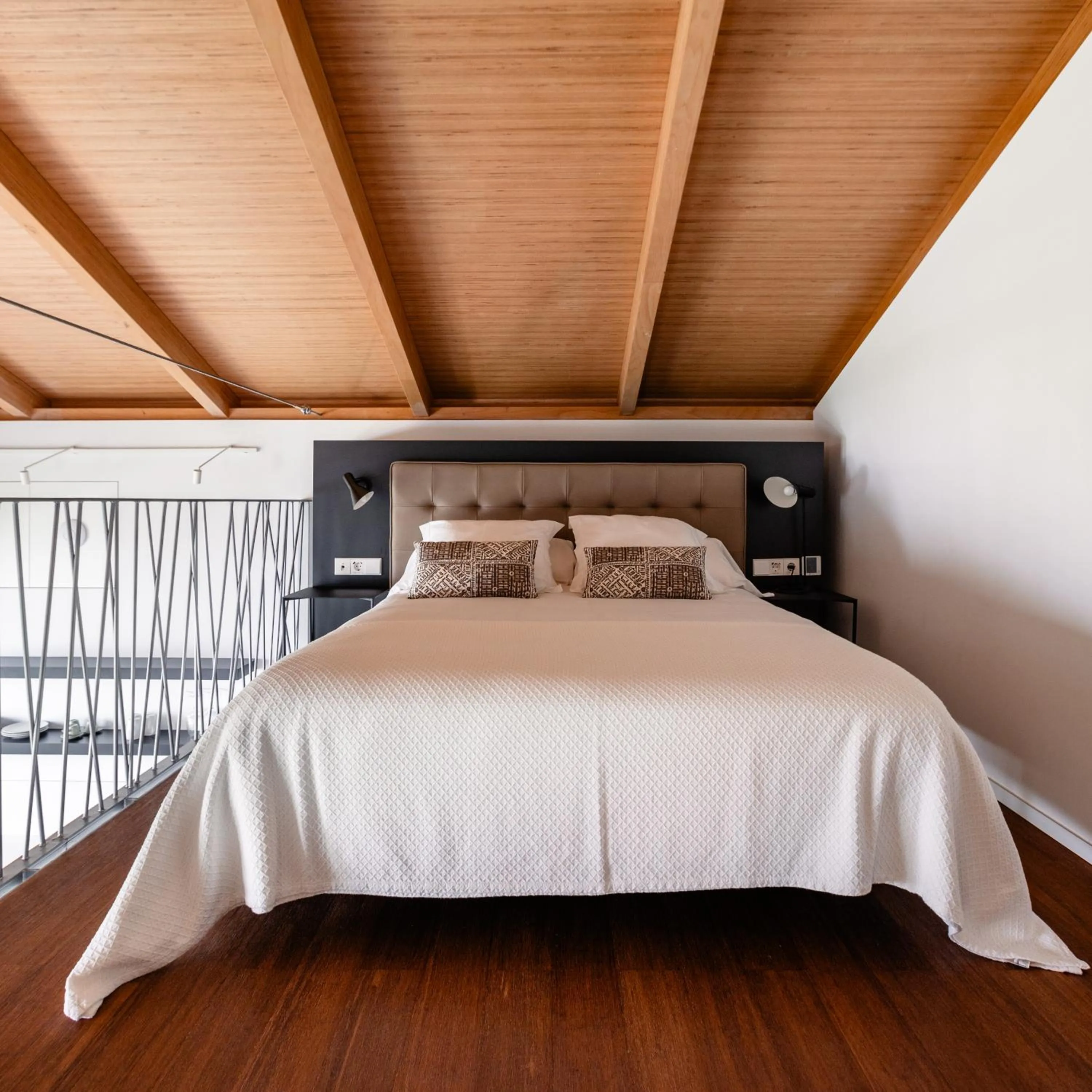 Bed in The Park Suites by IRES LAR