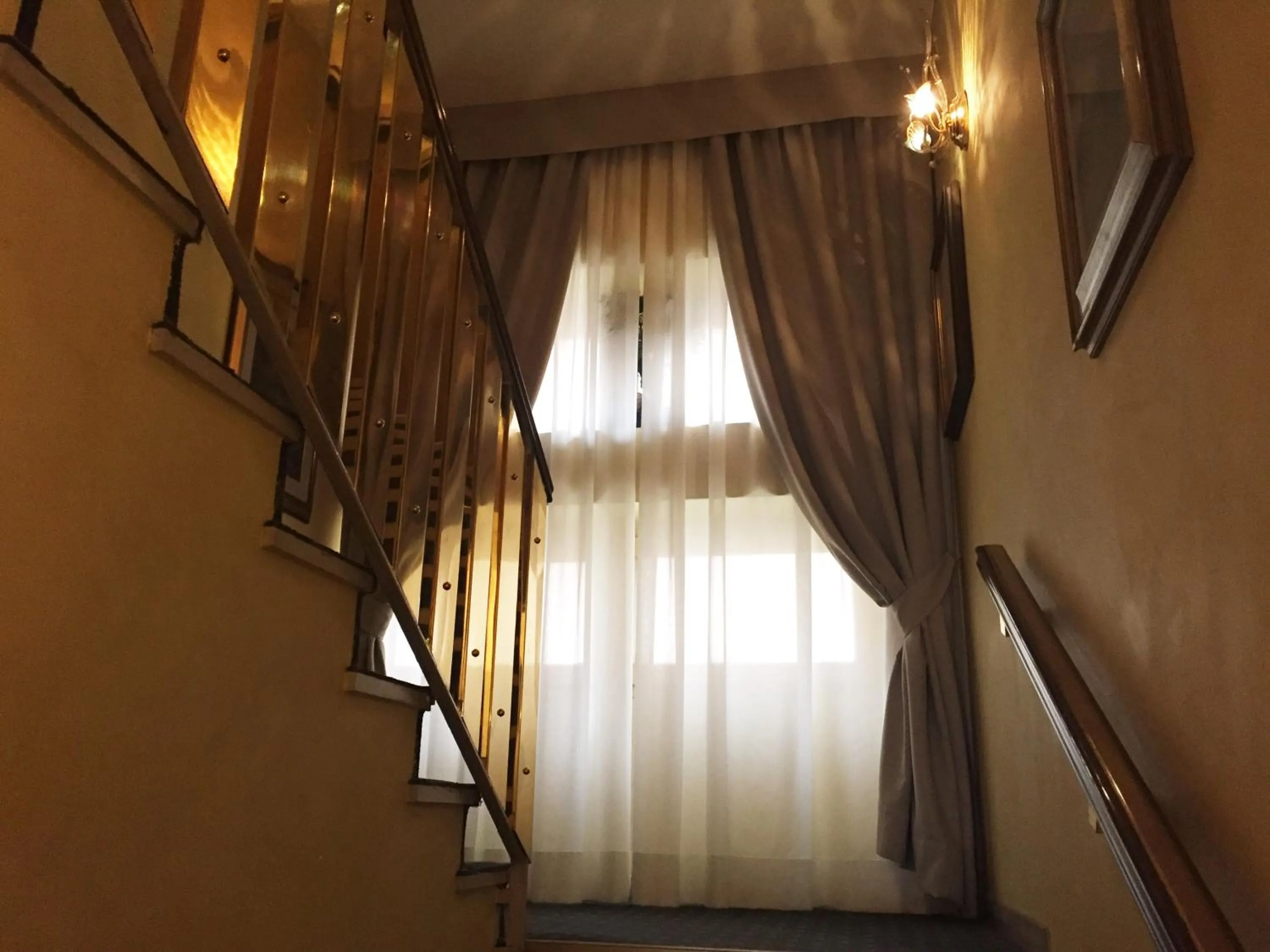 Day in Hotel Accursio