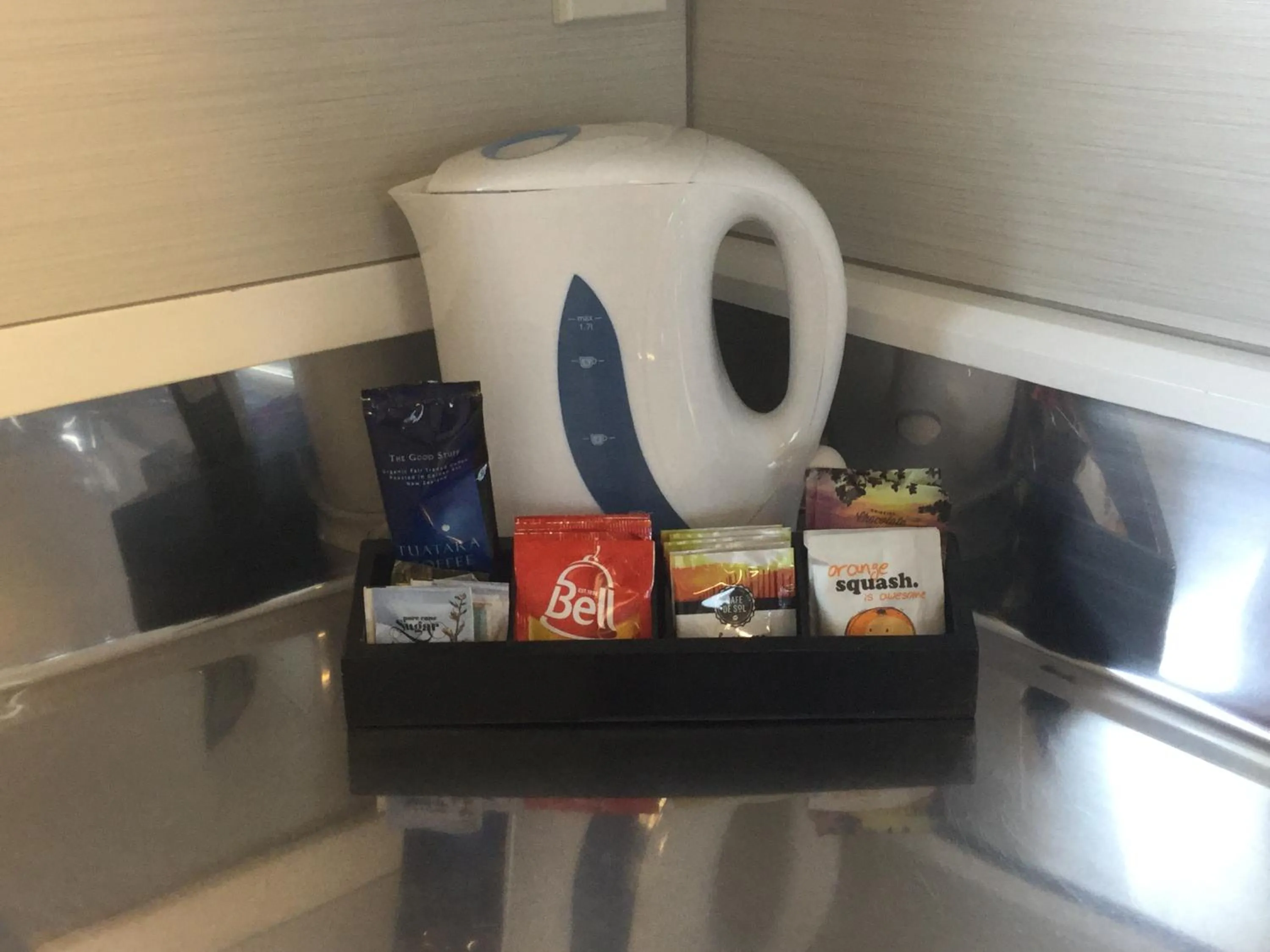 Food and drinks in Thornton Lodge Motel