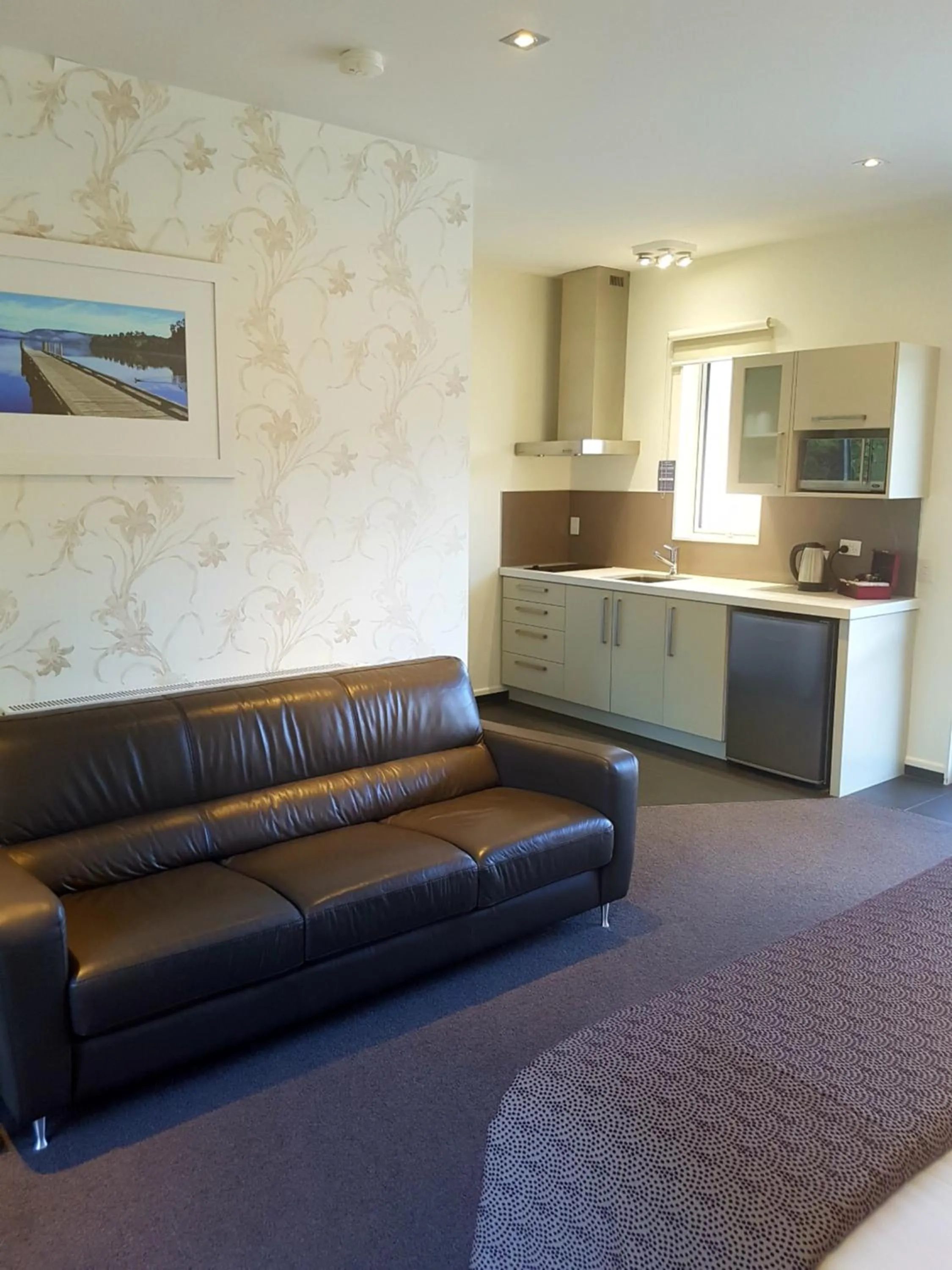 Kitchen or kitchenette in Aspen Court Franz Josef