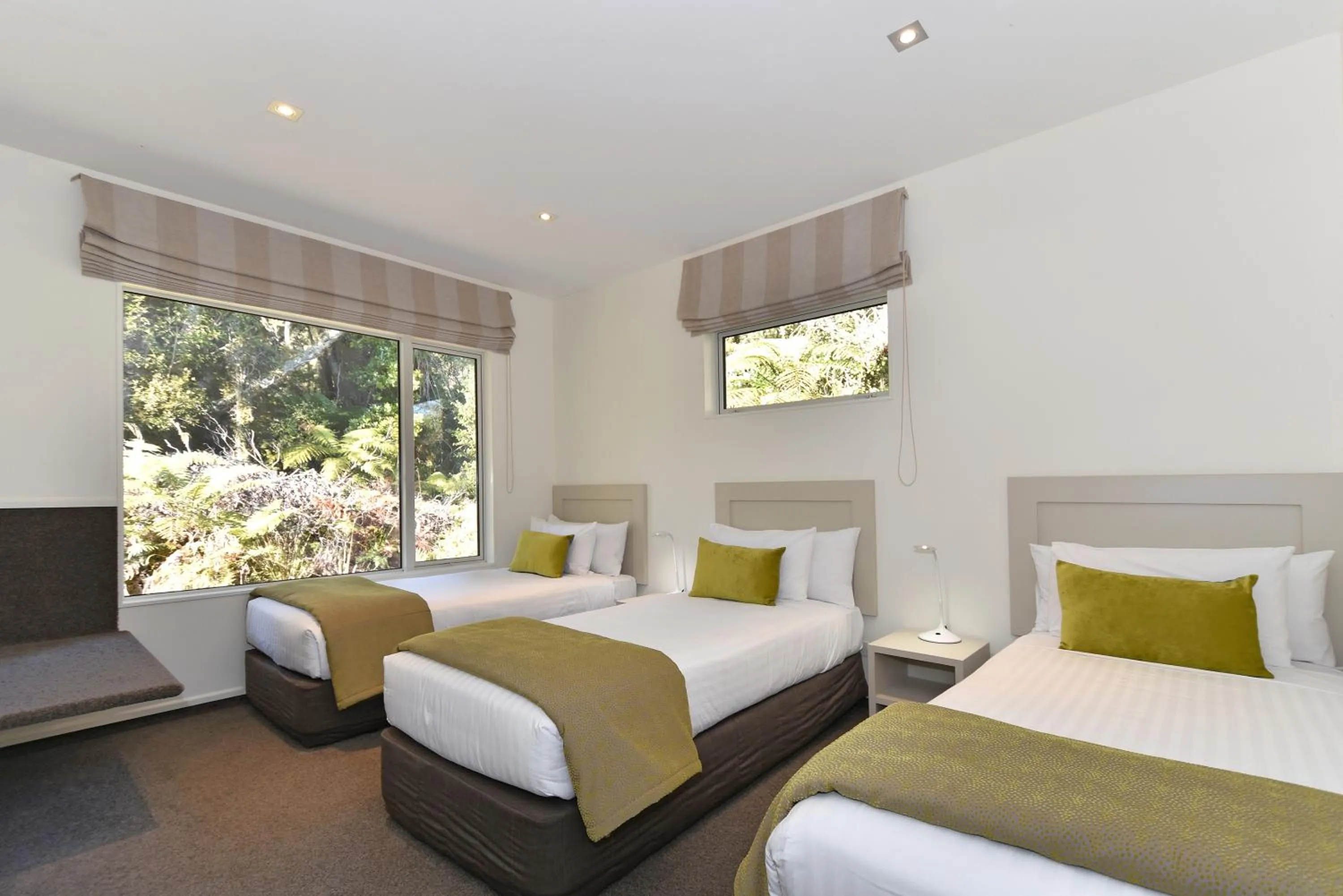 Bedroom, Bed in Aspen Court Franz Josef